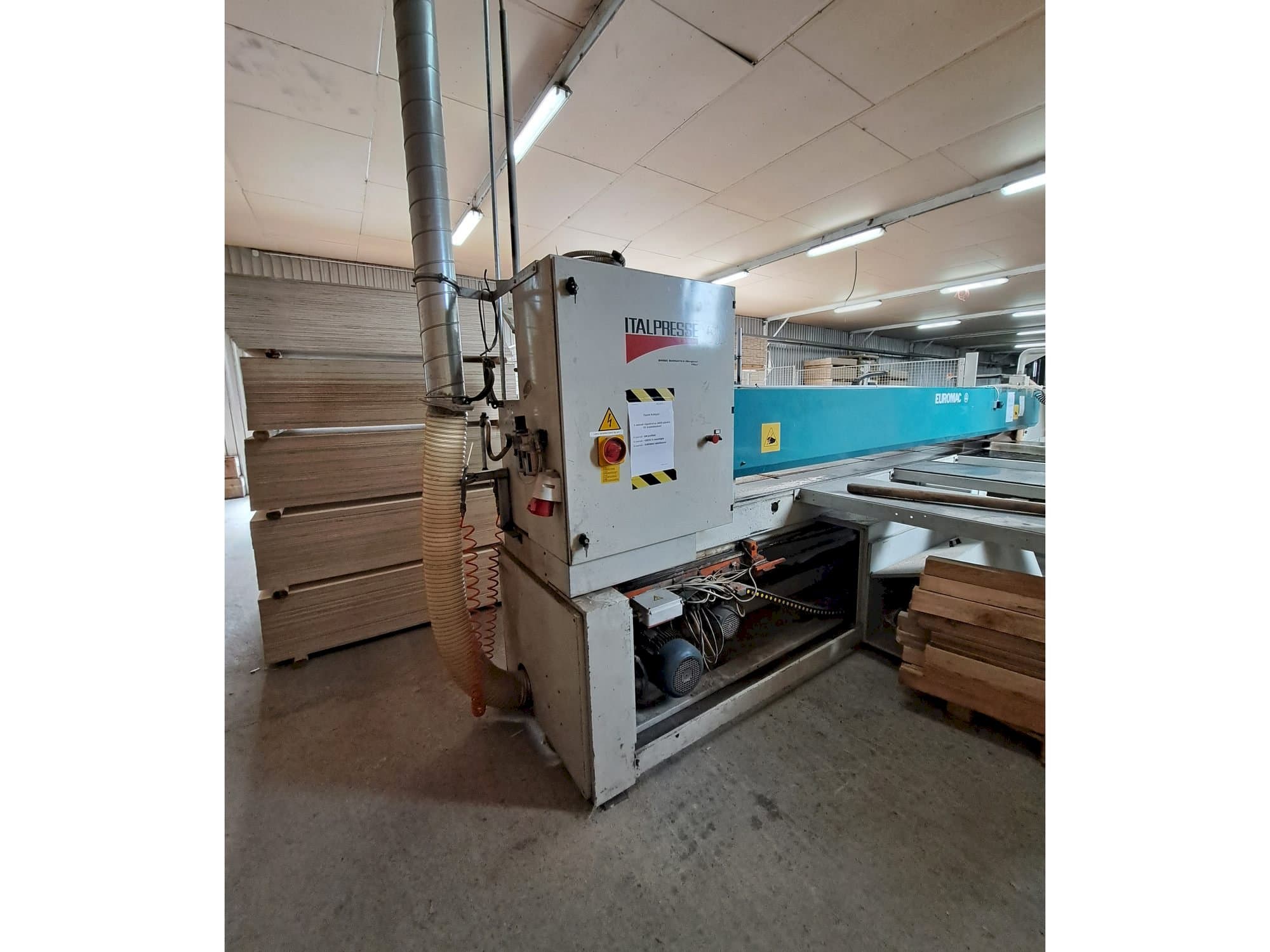 Front view of Euromac Logica Pinze 4500  machine