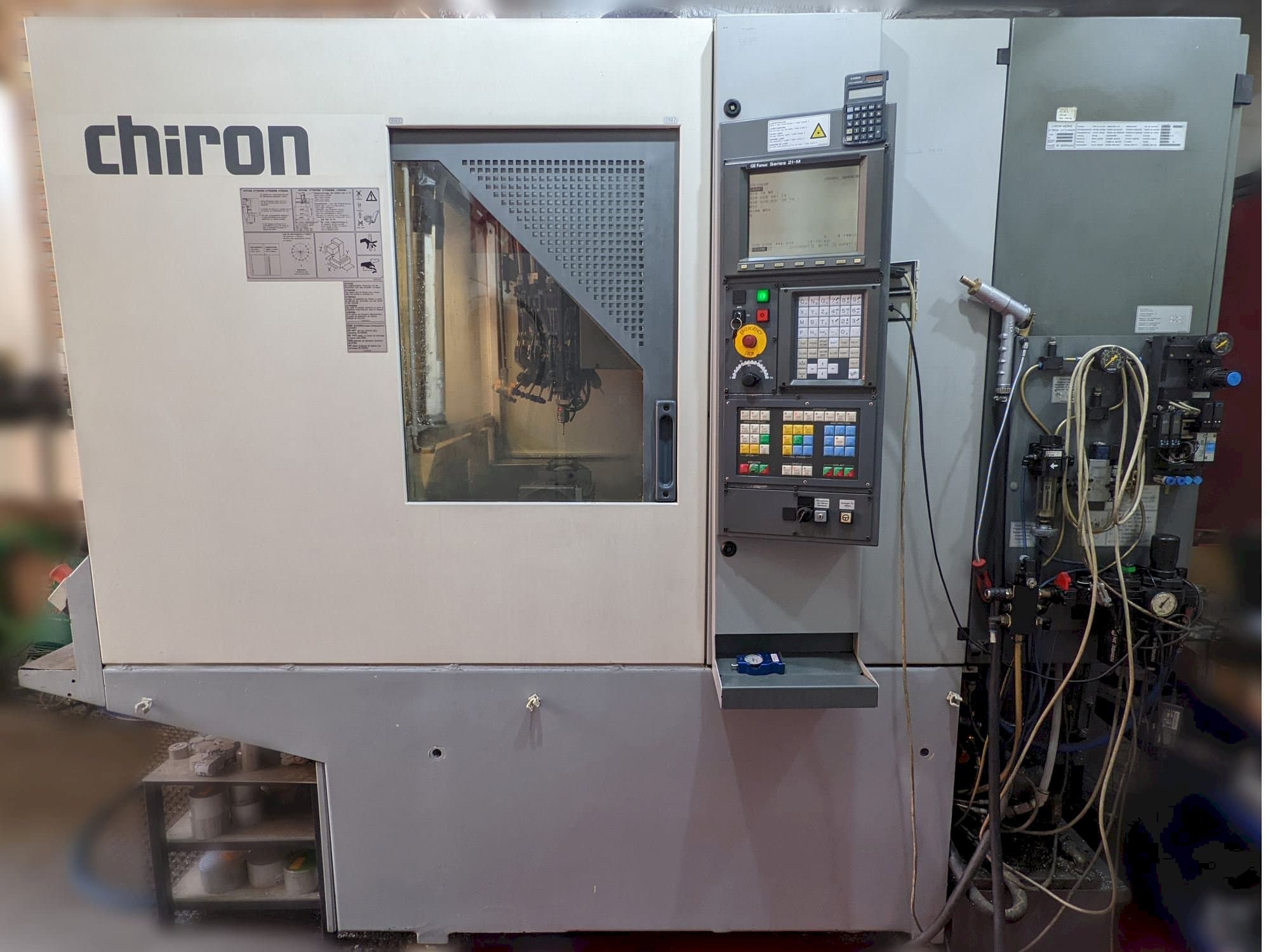 Front view of CHIRON Fz 08w  machine