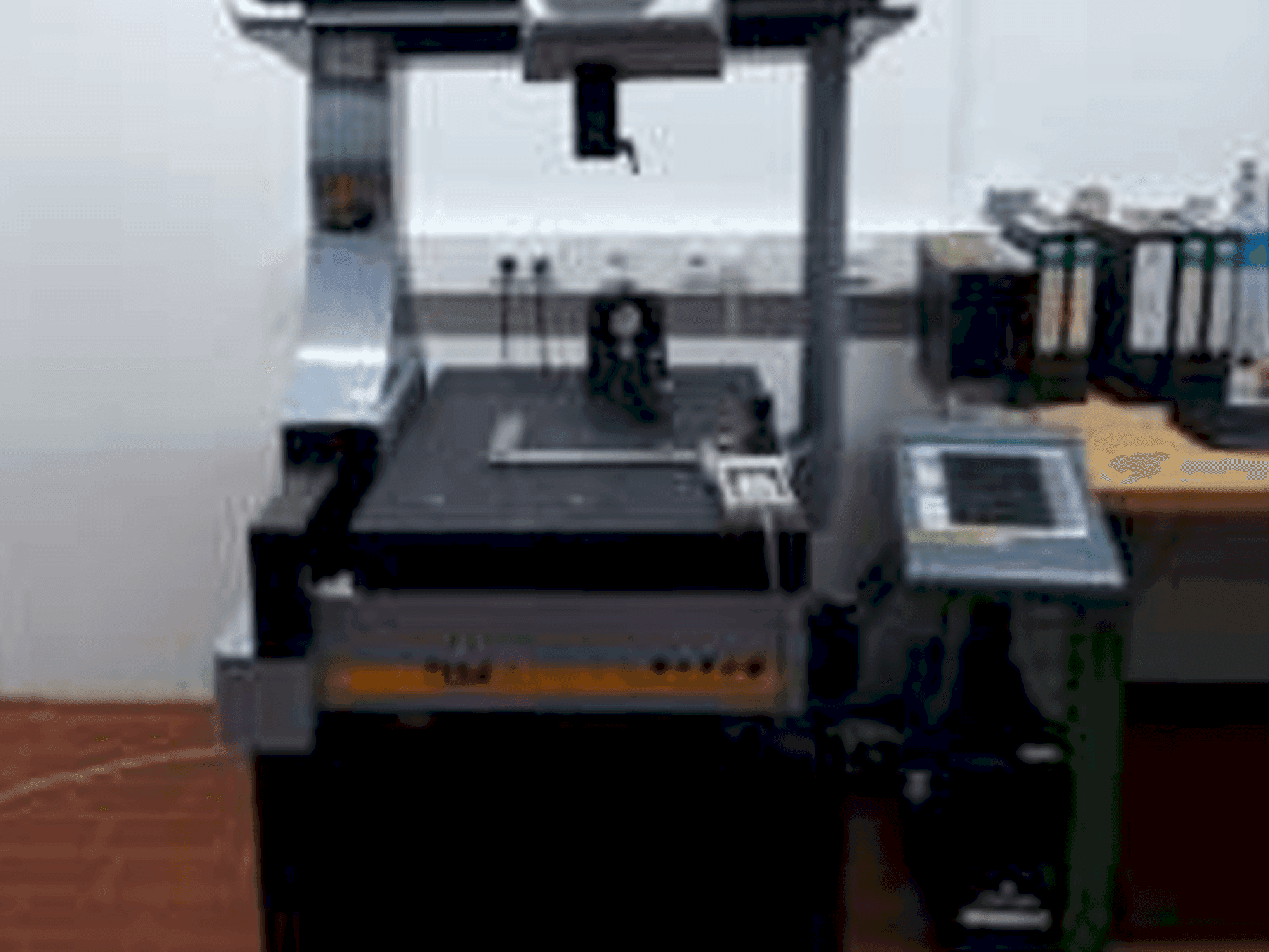 Front view of TESA Micro-Hite MH3D Recorder 454 Tesaslar-i  machine