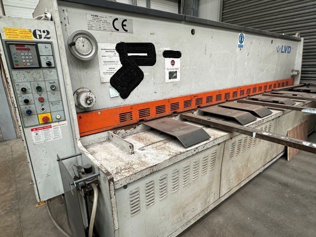 Front view of LVD HST-C 40/6  machine