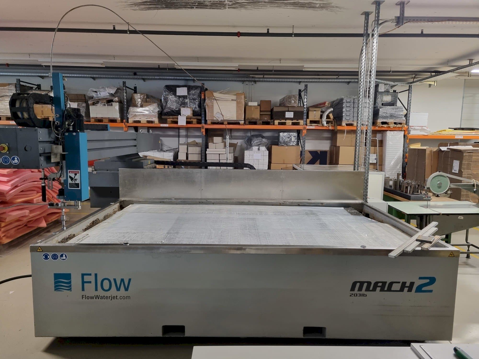 Front view of Flow M2 3120 B  machine