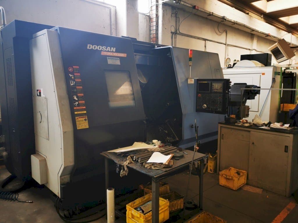 Front view of Doosan Puma MX 2500  machine