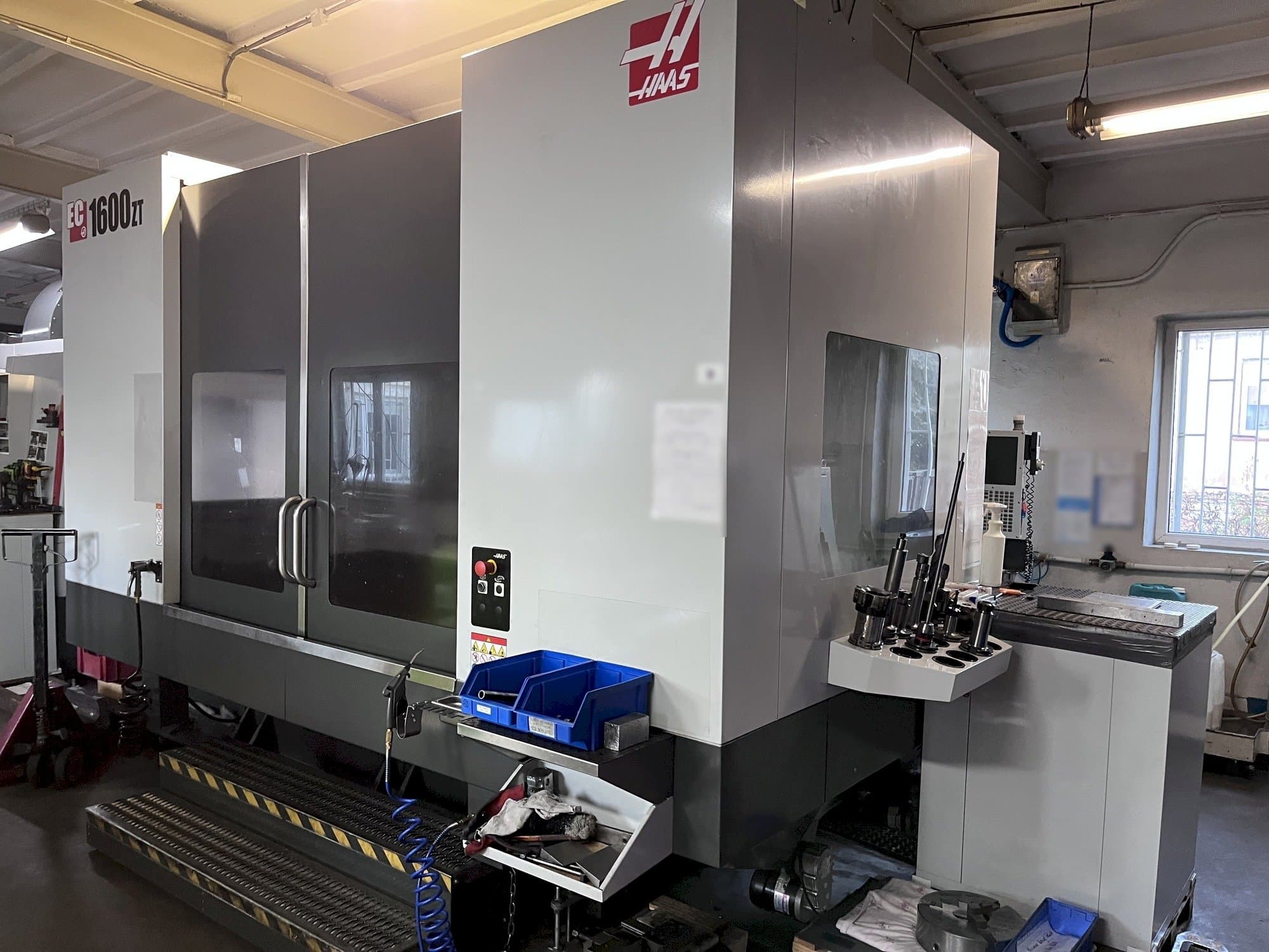 Front view of HAAS EC-1600 ZT  machine
