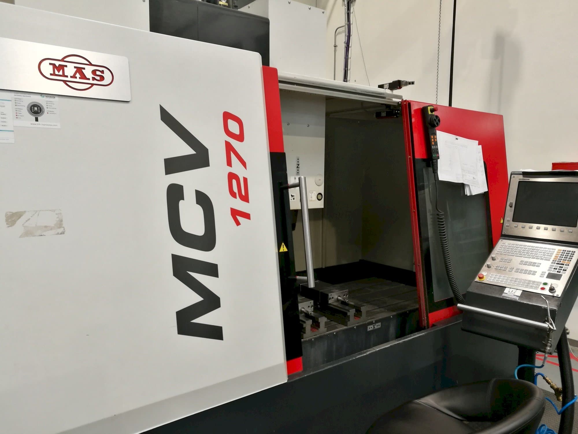 Front view of KOVOSVIT MAS MCV 1270  machine