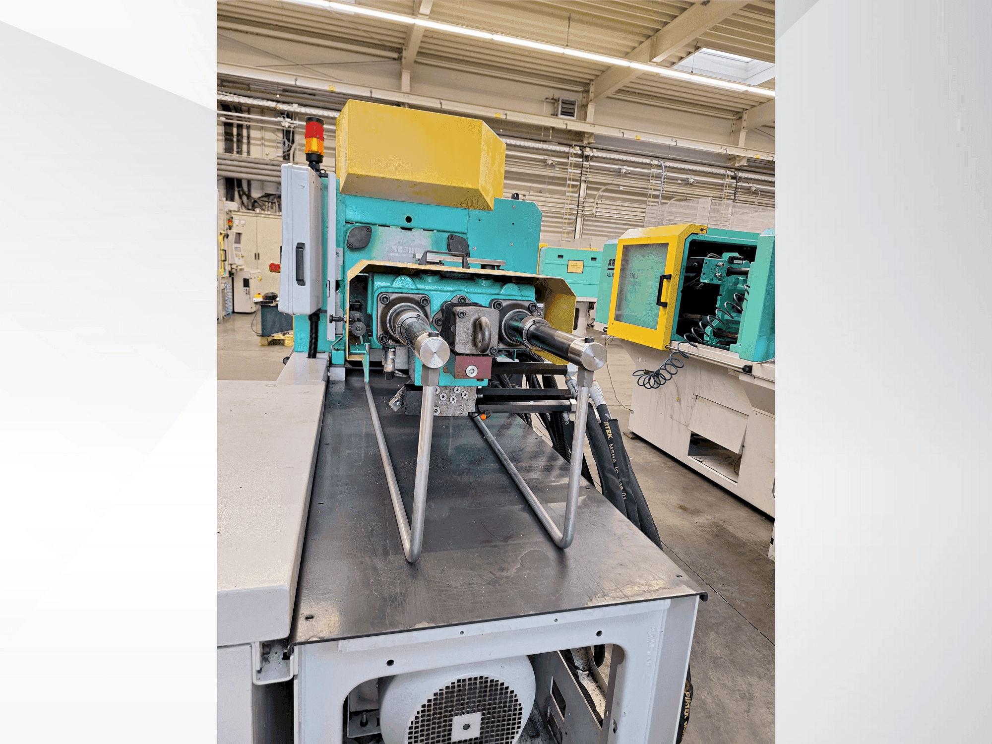 Front view of Arburg 370 S 600 - 170  machine