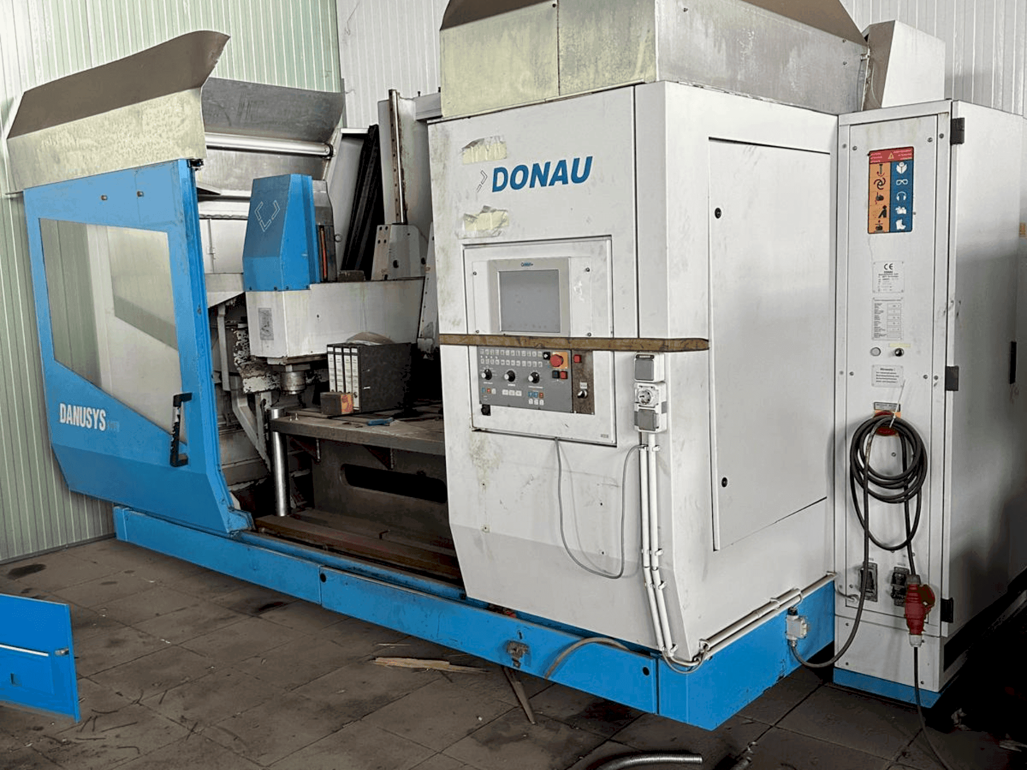 Front view of DONAU DANUSYS 1510  machine