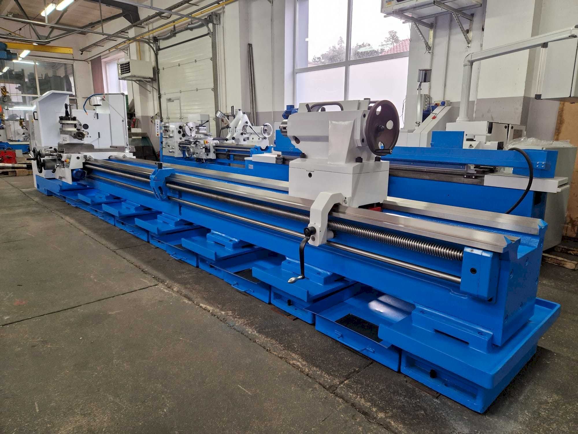 Front view of Poreba TPK 90 x 6000  machine