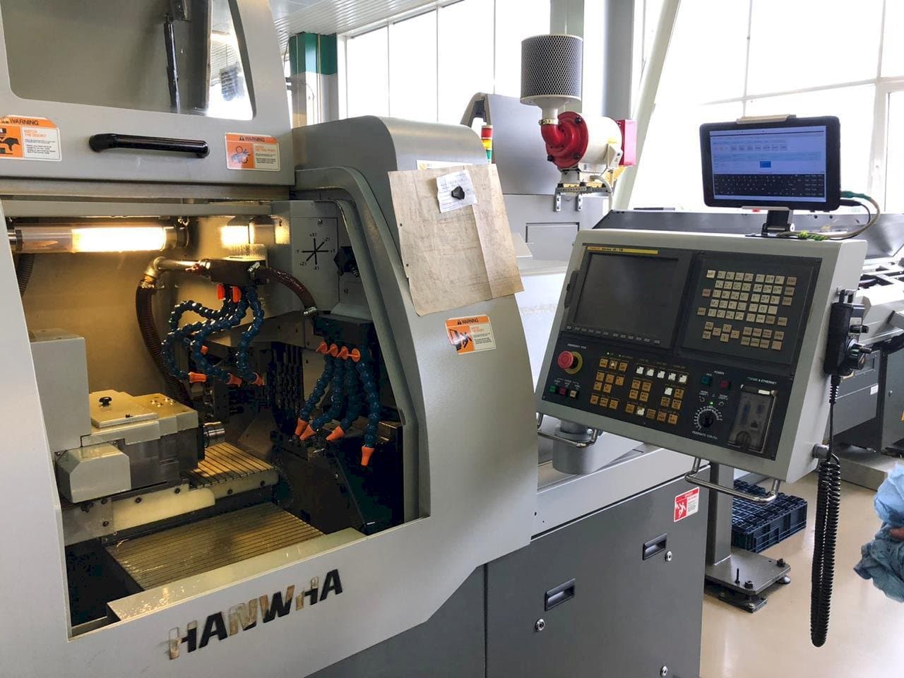 Front view of Hanwha XD20H  machine