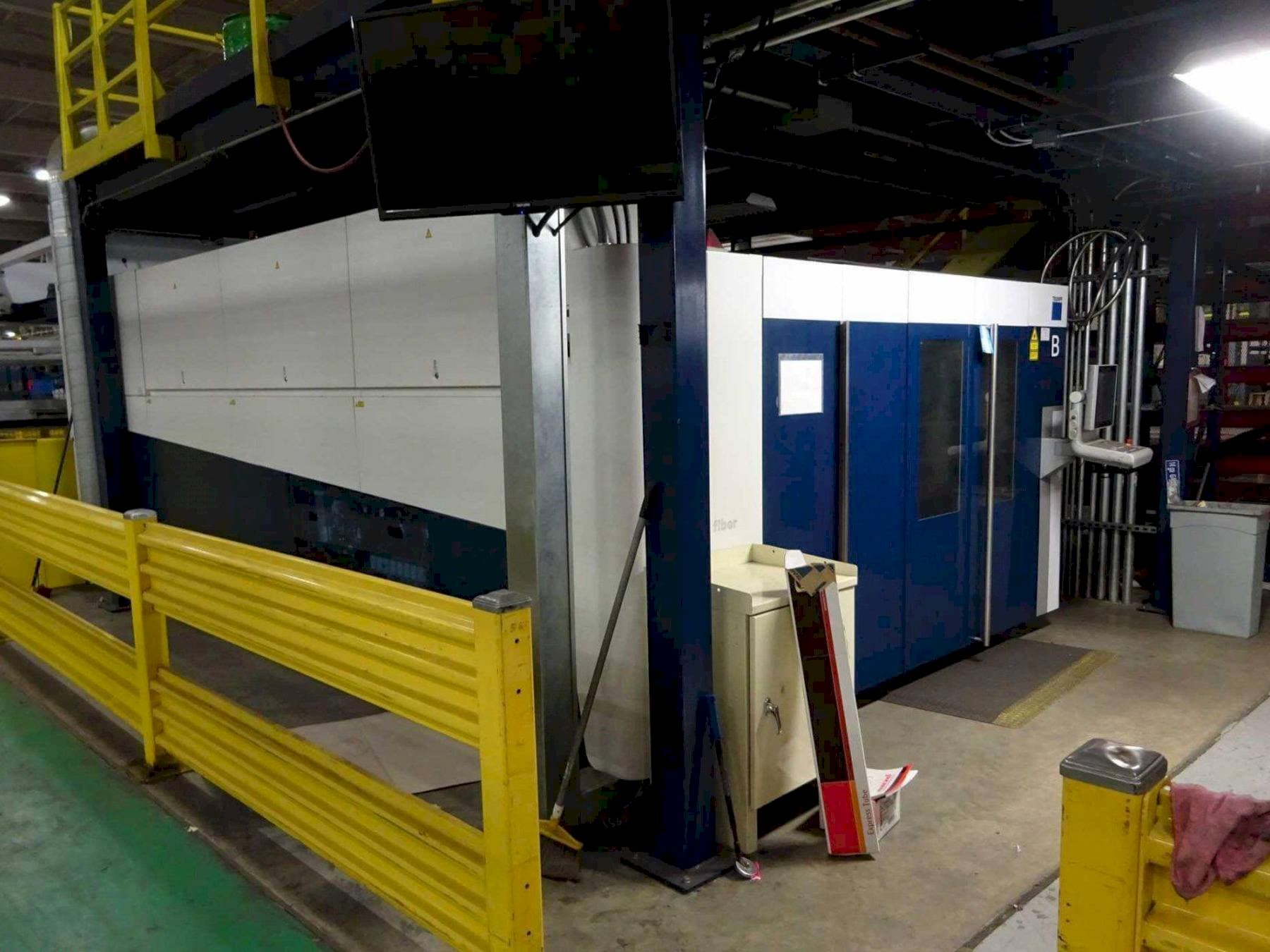 Front view of Trumpf TruLaser 5040 Fiber  machine