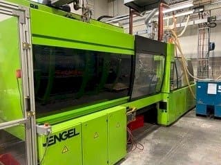 Front view of Engel ES 750 H330W / 250 HL-2F  machine