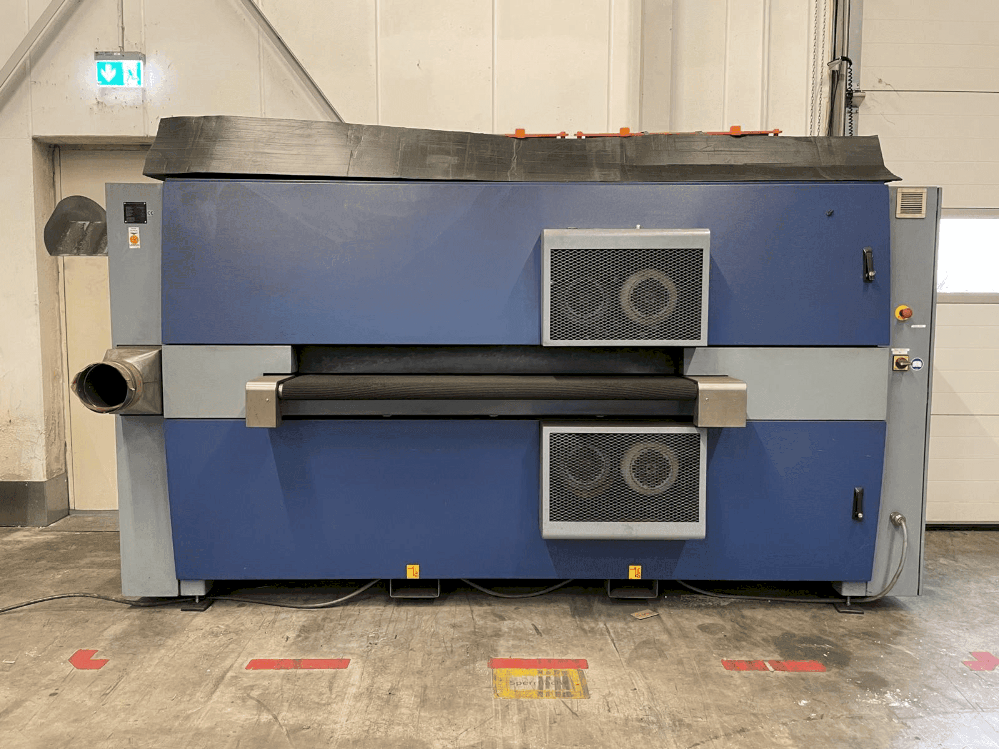 Front view of LISSMAC SBM-M 1500 B2  machine