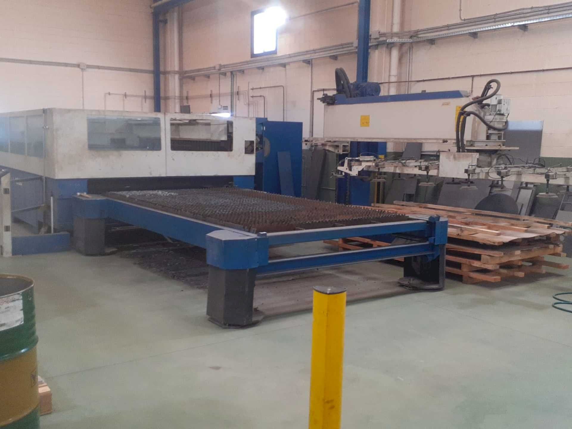 Front view of Trumpf Trumatic L4030  machine