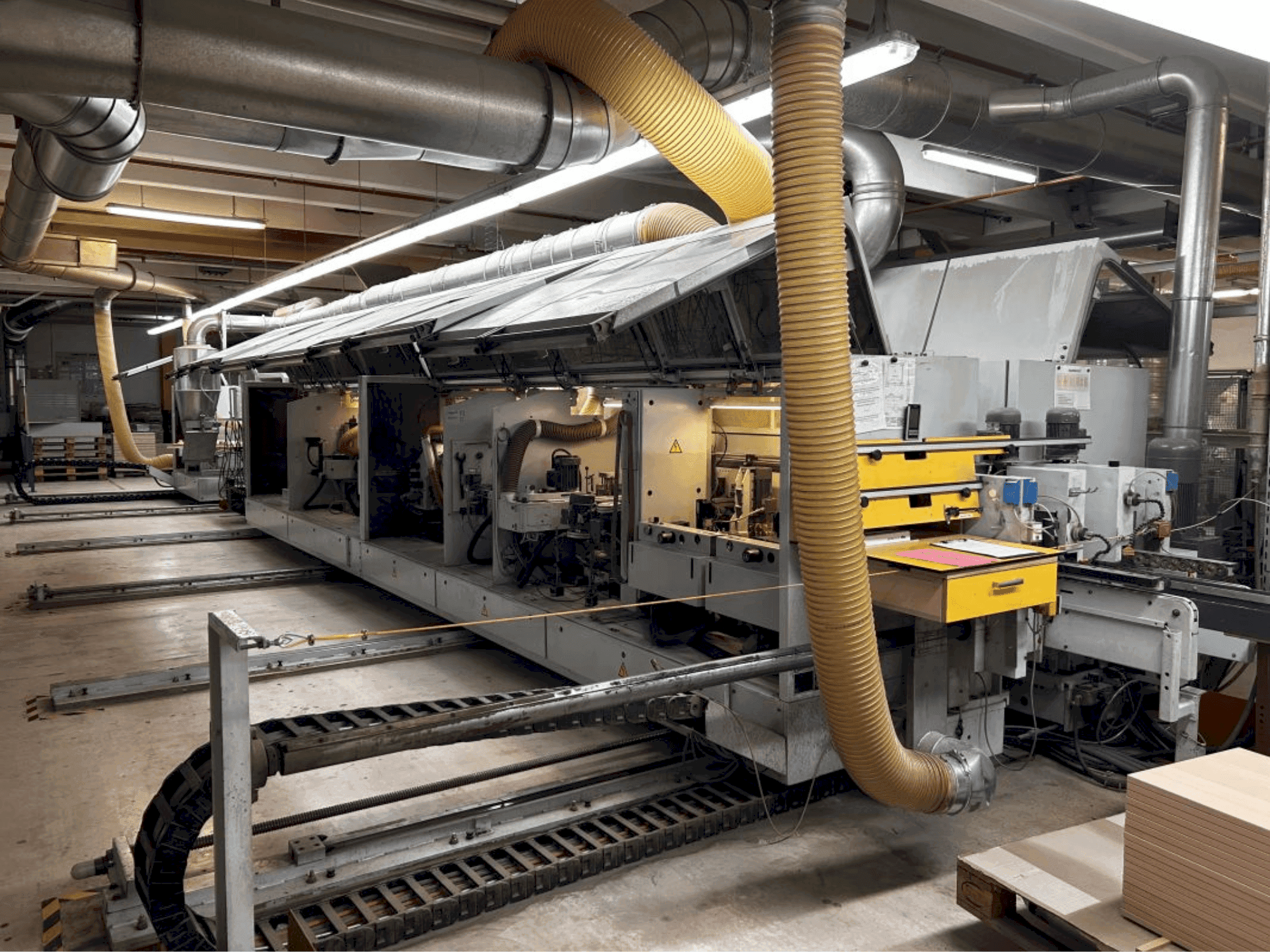 Front view of HOMAG PROFI KFL20/29/QA/25  machine