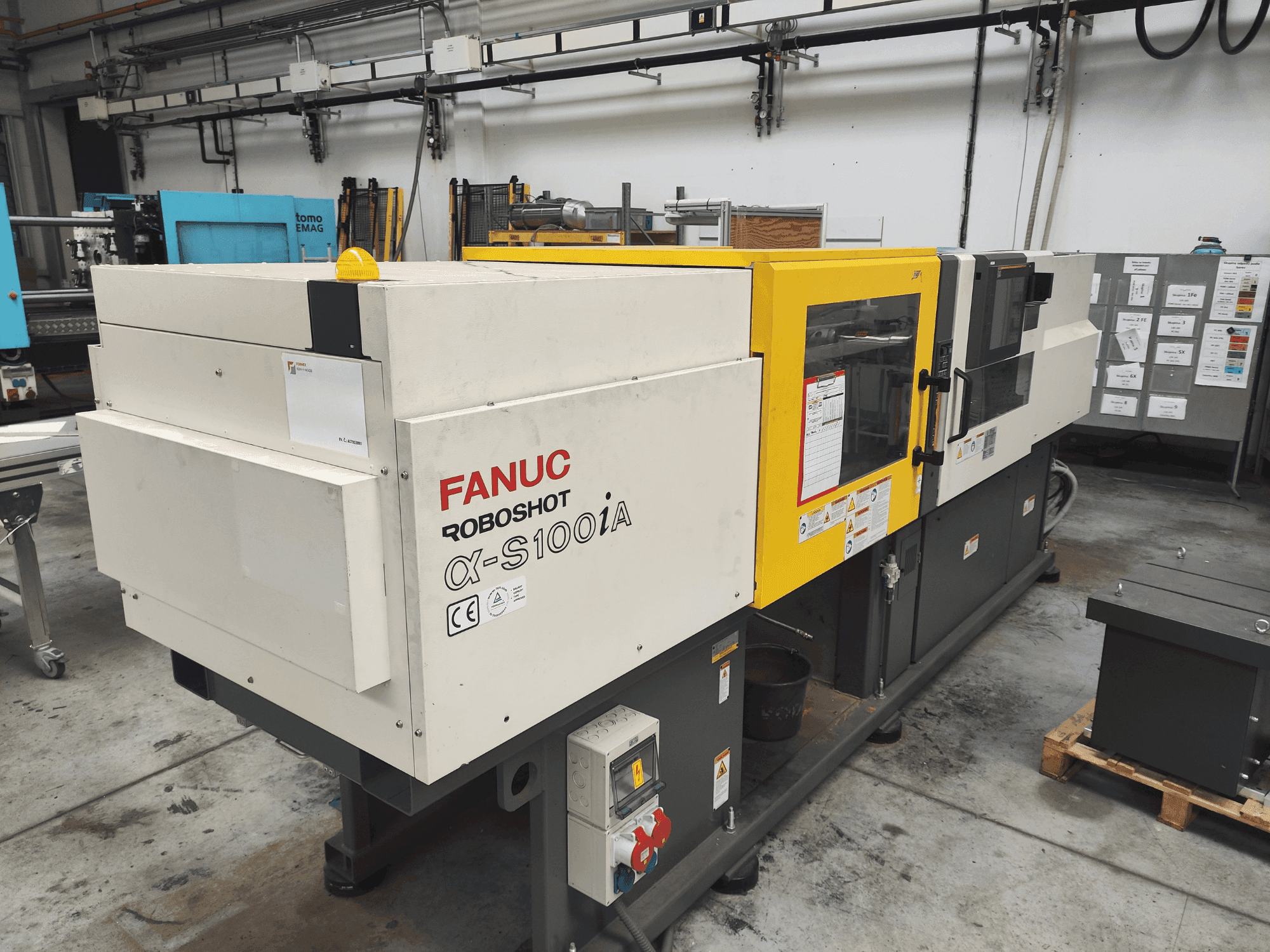 Front view of FANUC α-S100A  machine