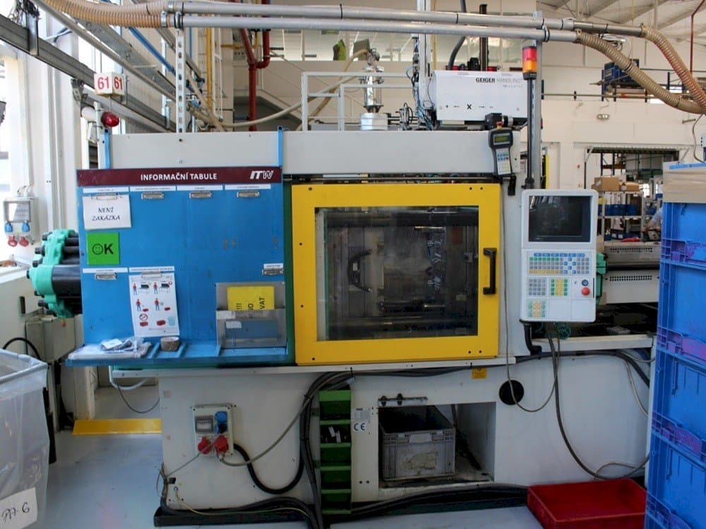 Front view of Arburg 470 C 1500-800  machine