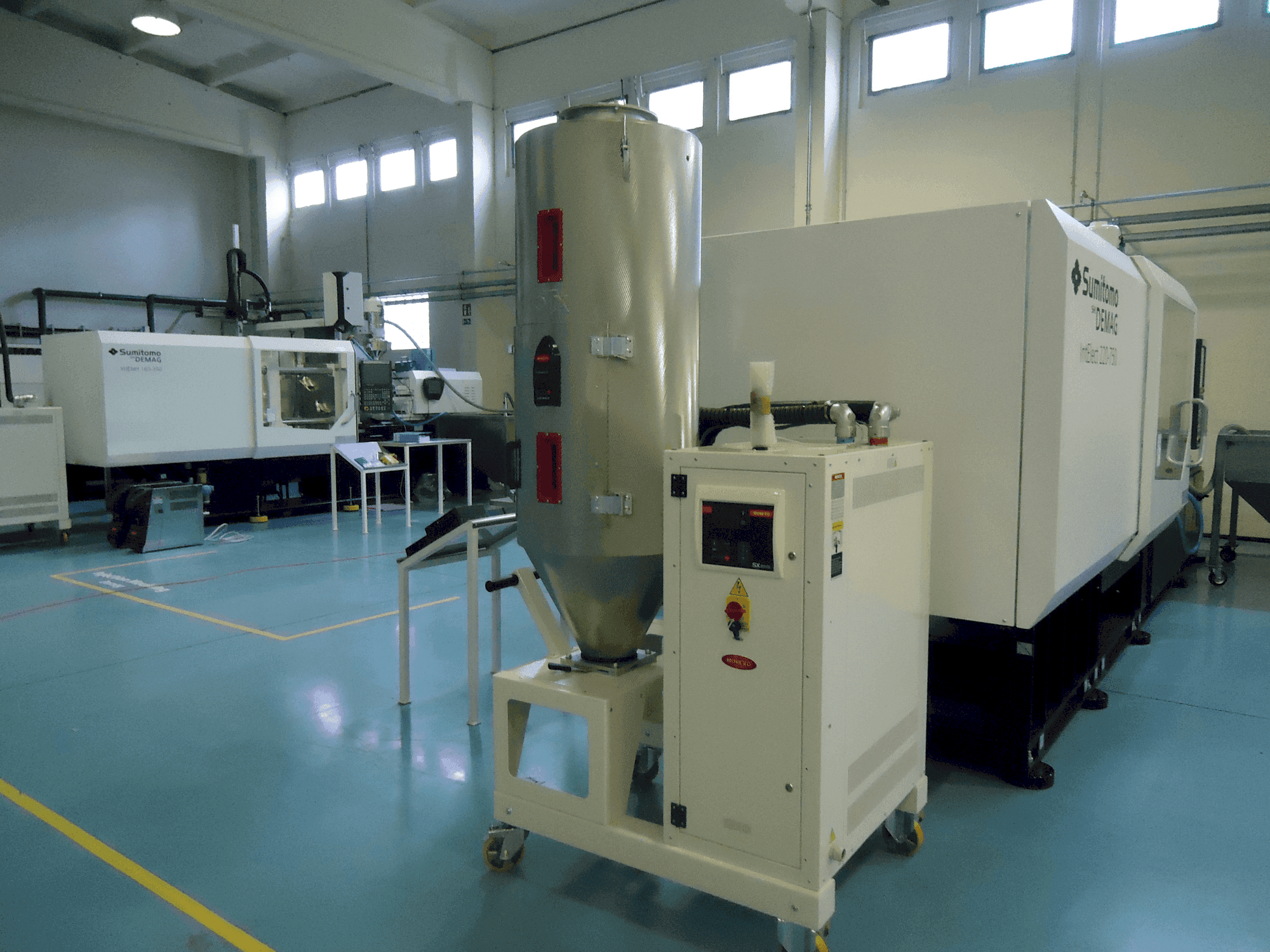 Front view of SUMITOMO SHI DEMAG IntElect 220/610-750 smart  machine