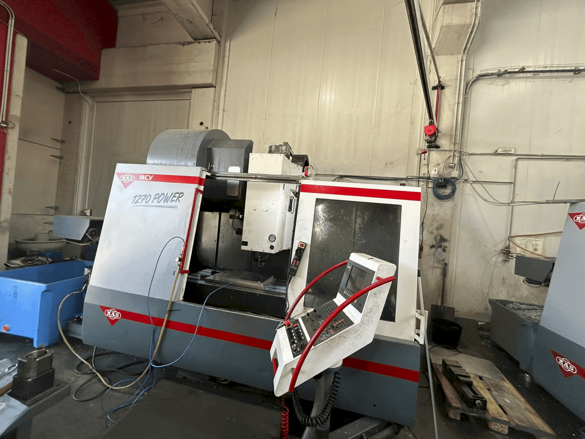 Front view of KOVOSVIT MAS MCV 1270  machine