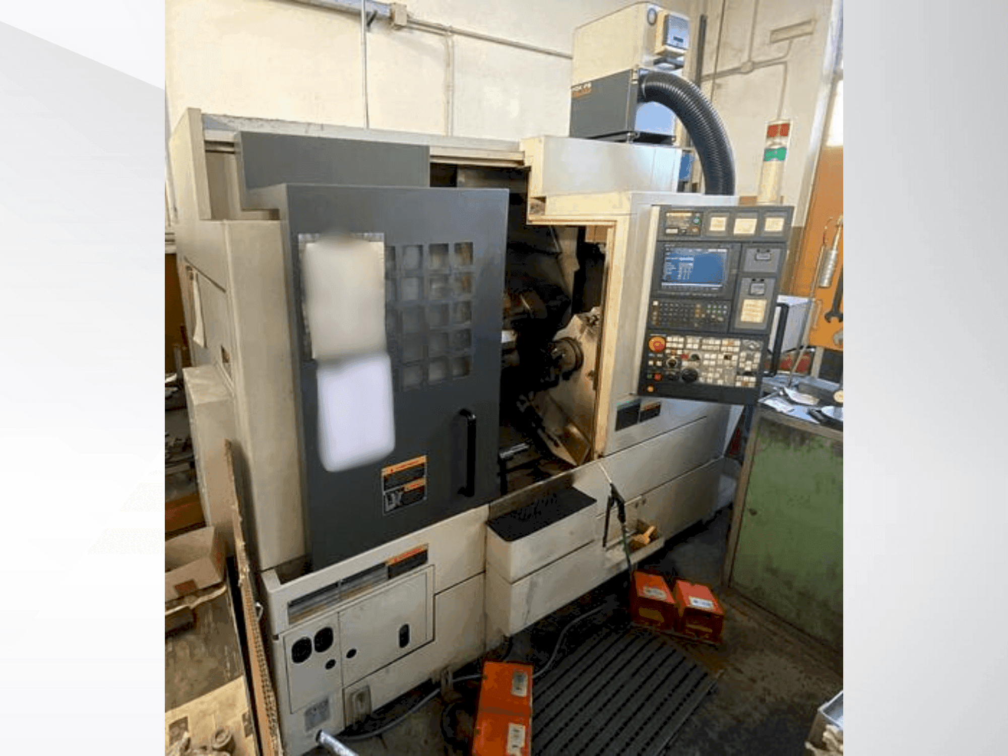 Front view of MORI SEIKI NL 2000 SY  machine