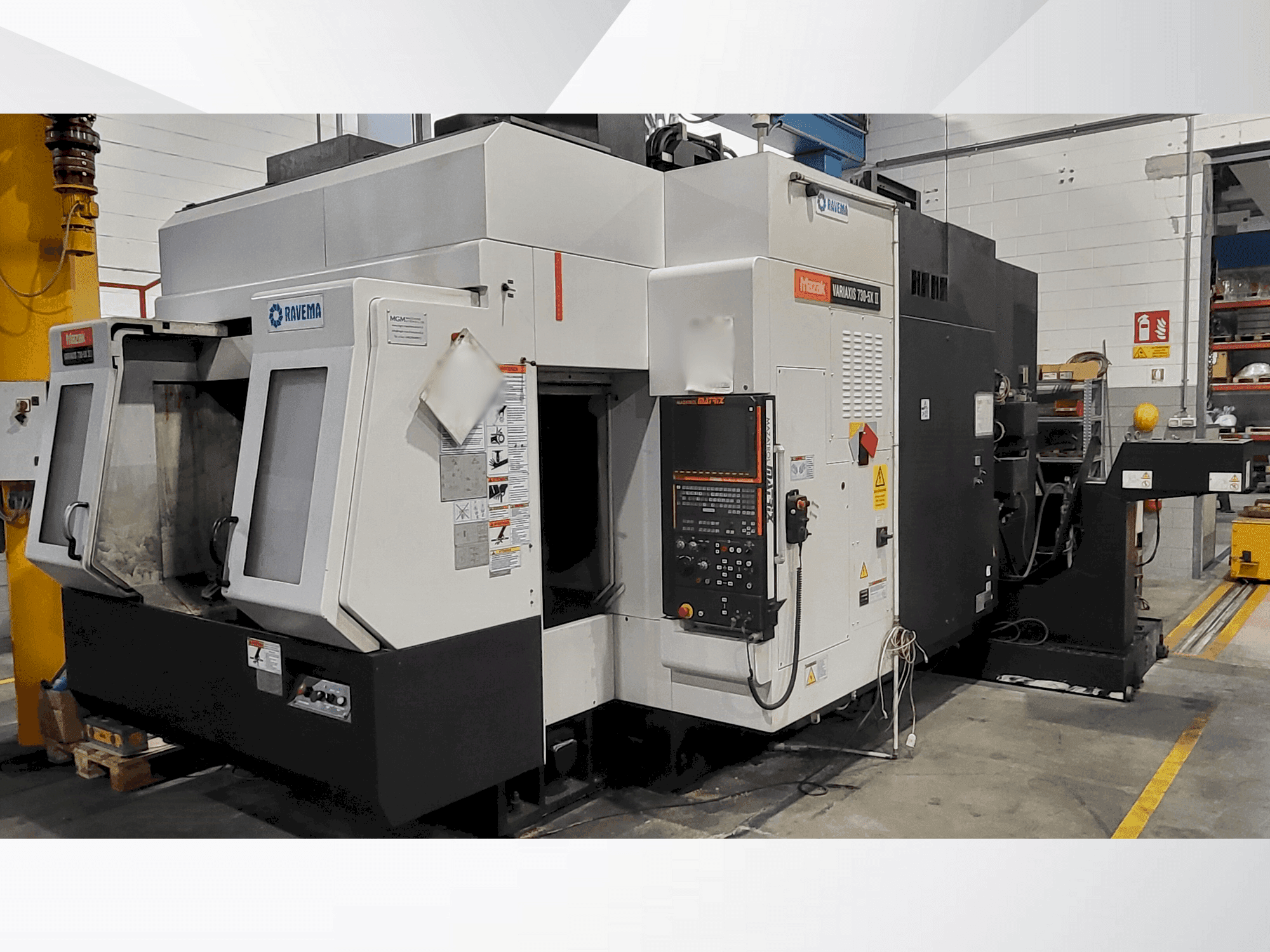 Front view of Mazak VARIAXIS 730 II 5X  machine