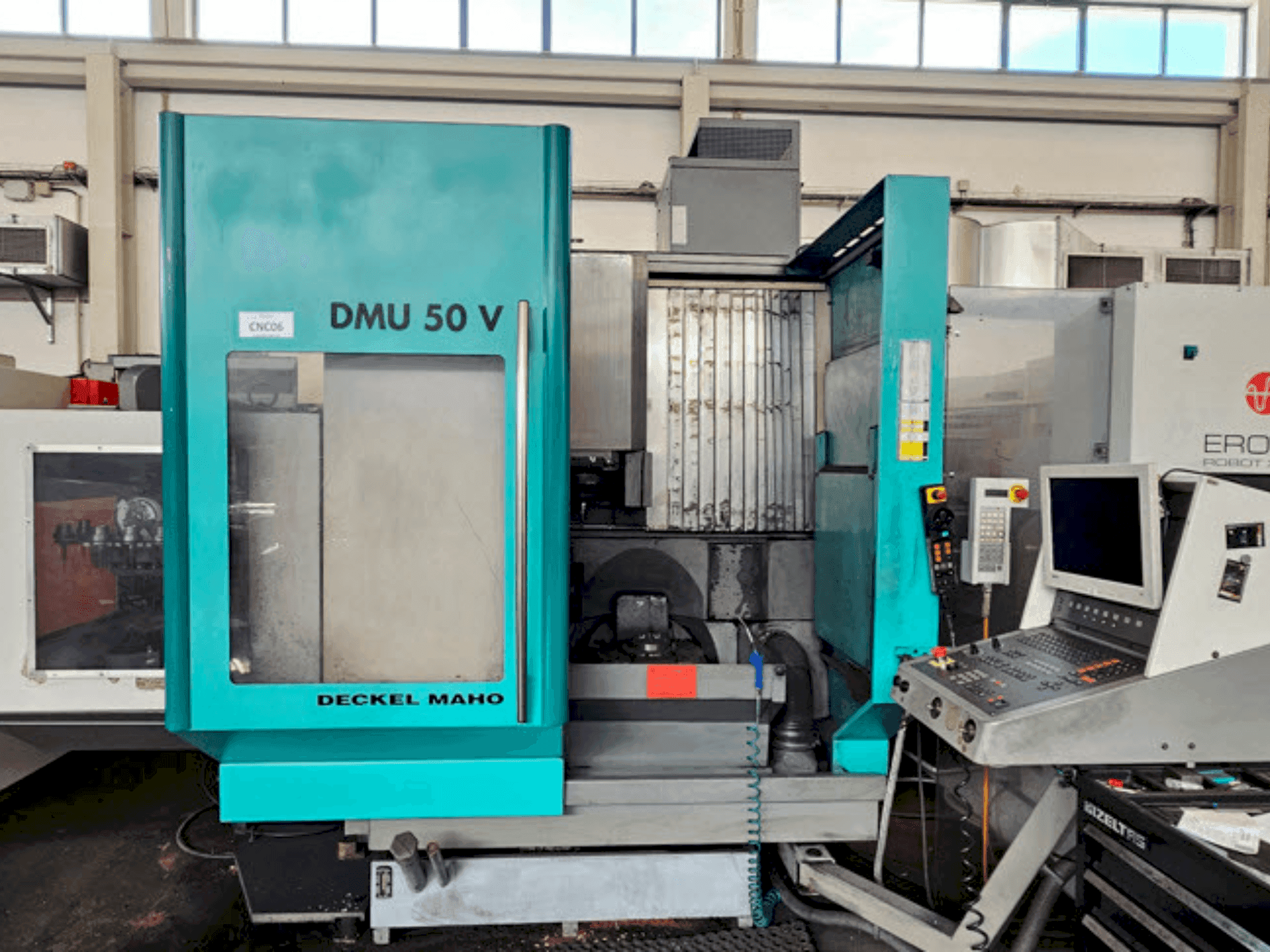 Front view of DECKEL MAHO DMU 50V  machine
