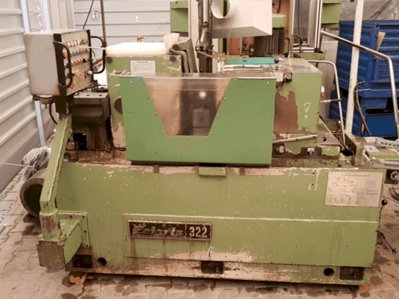 Front view of Estarta 322  machine