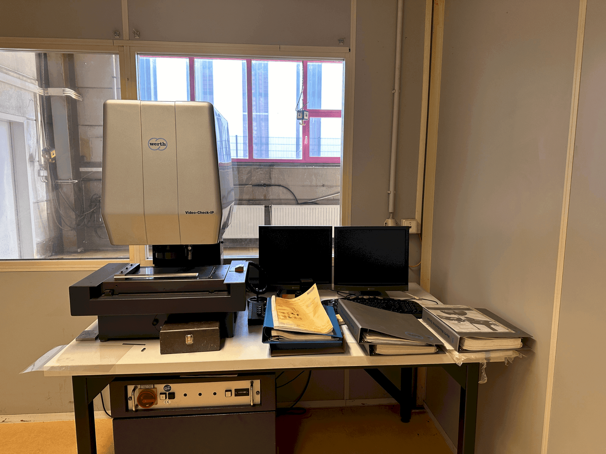 Front view of Werth Video-Check IP 250x125 3D CNC  machine