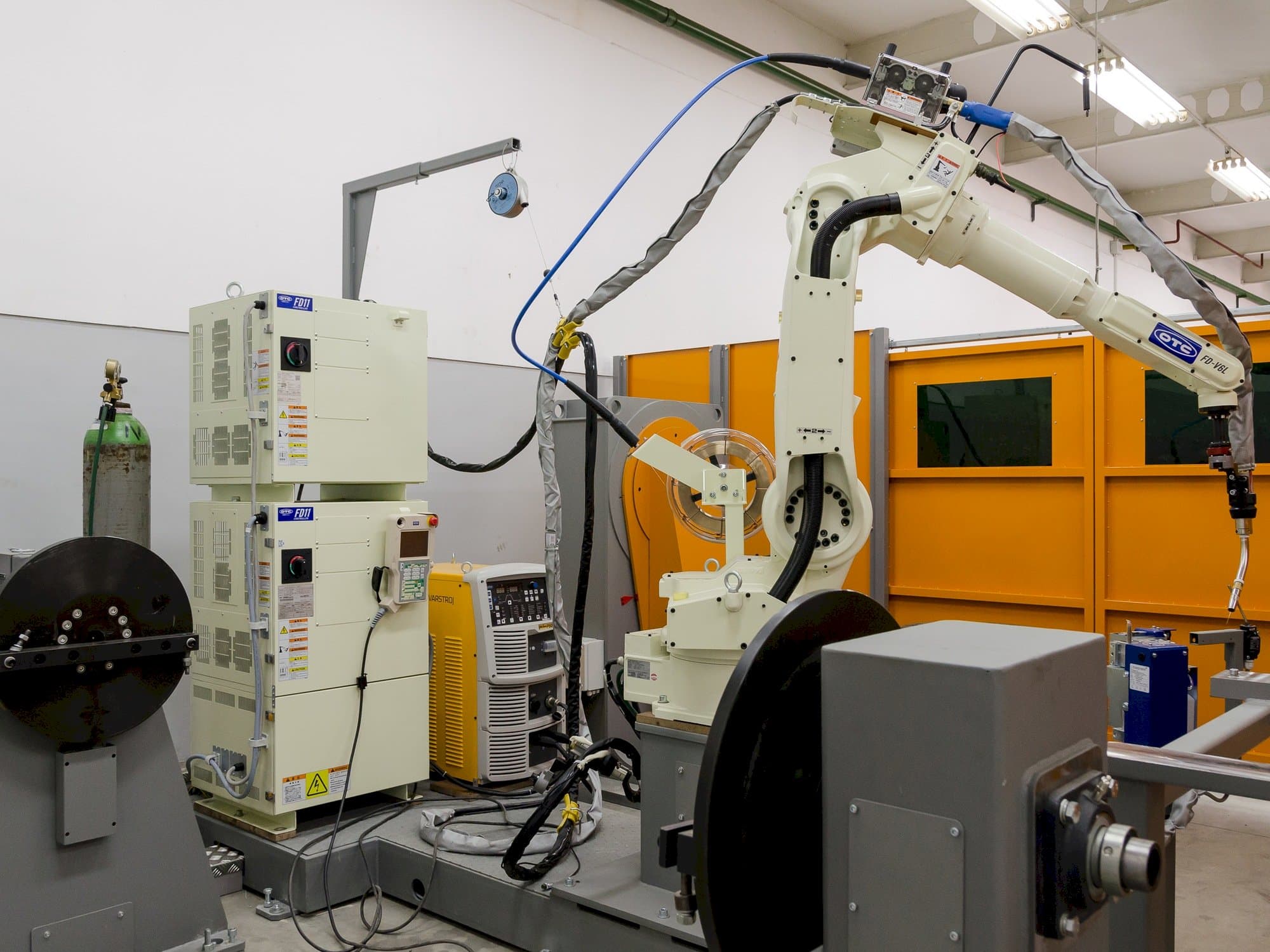 Front view of Other Otc Daihen Fd11  machine