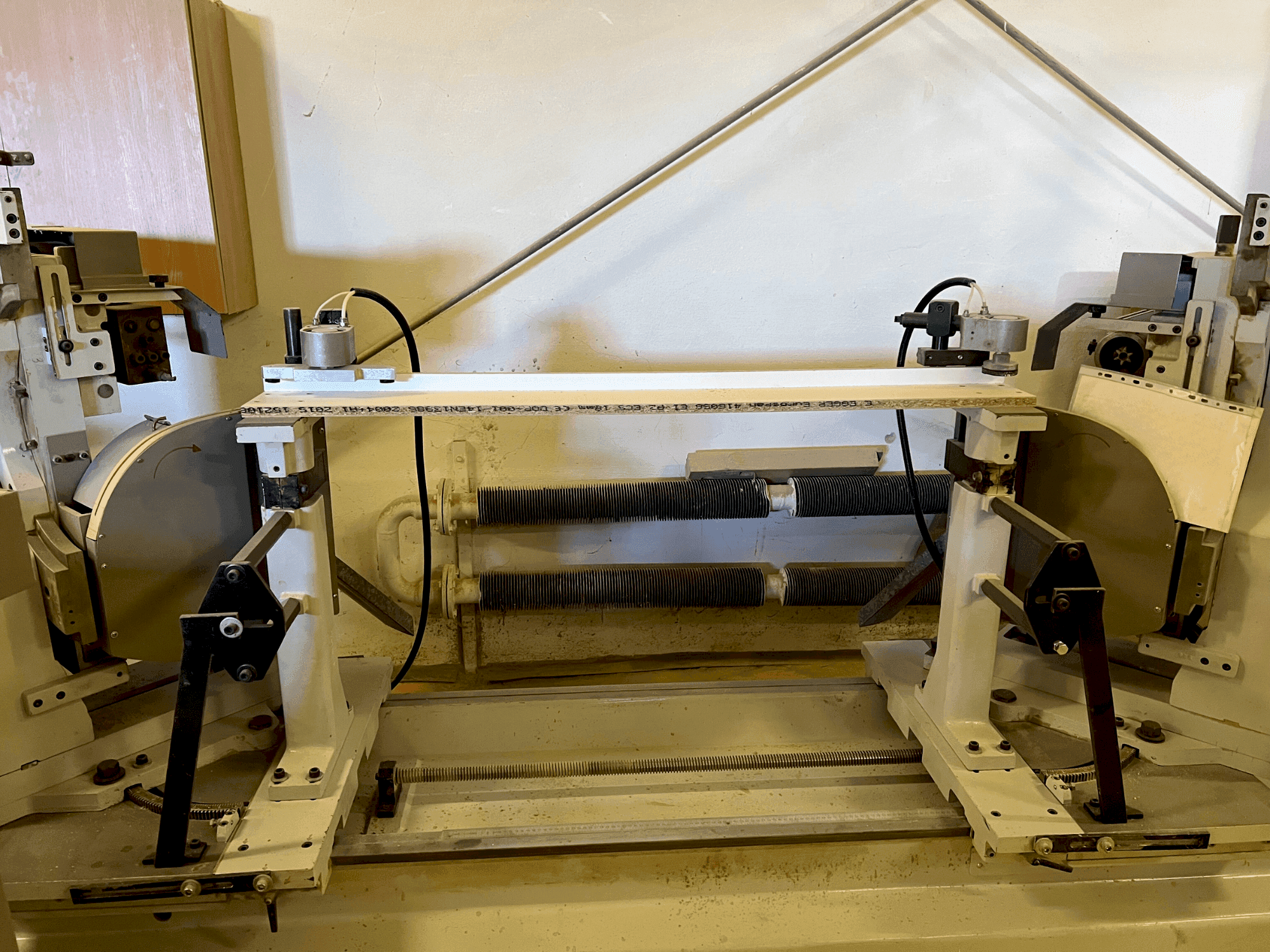 Front view of PADE NS21  machine