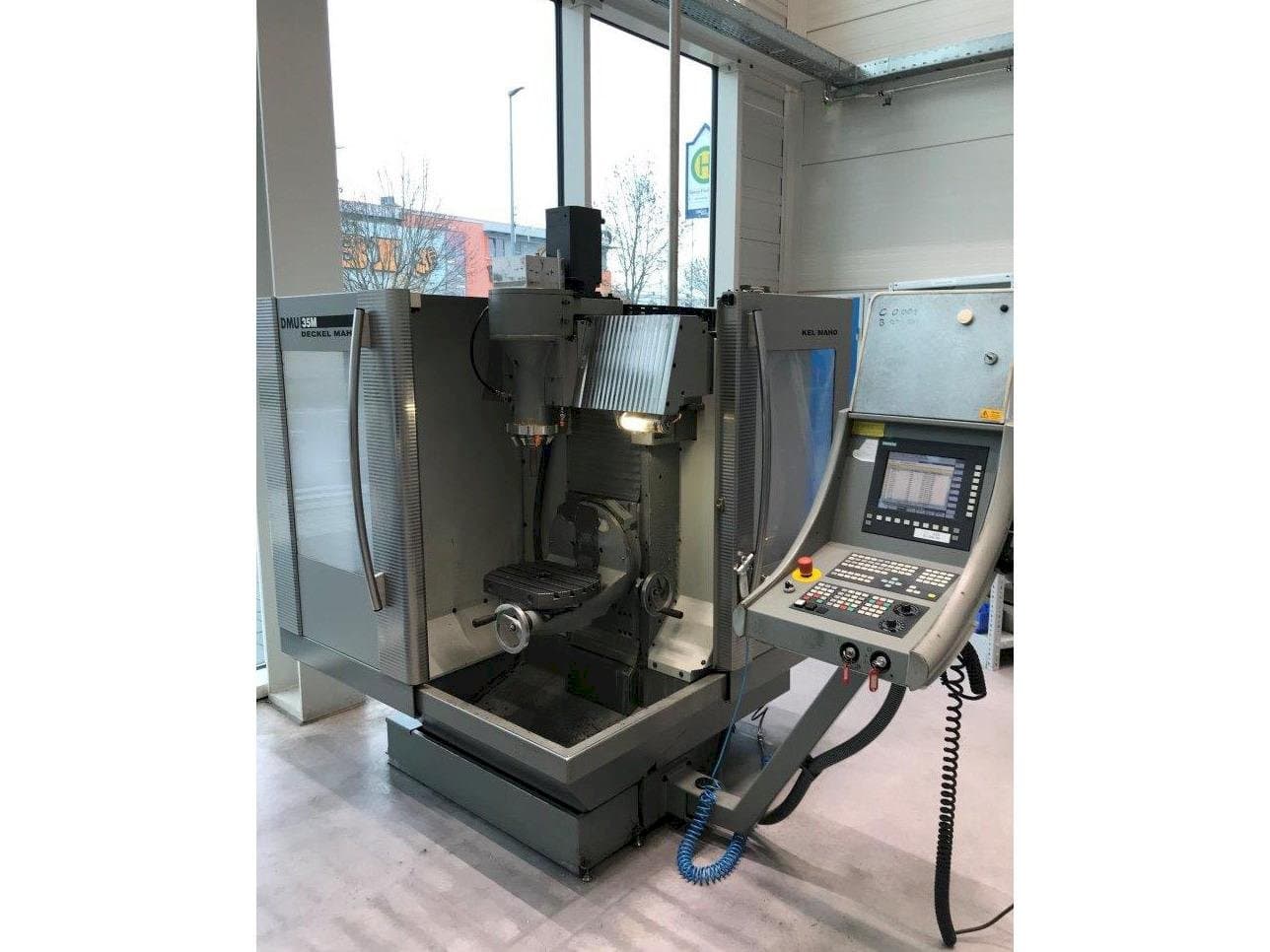 Front view of DECKEL MAHO DMU 35 M  machine