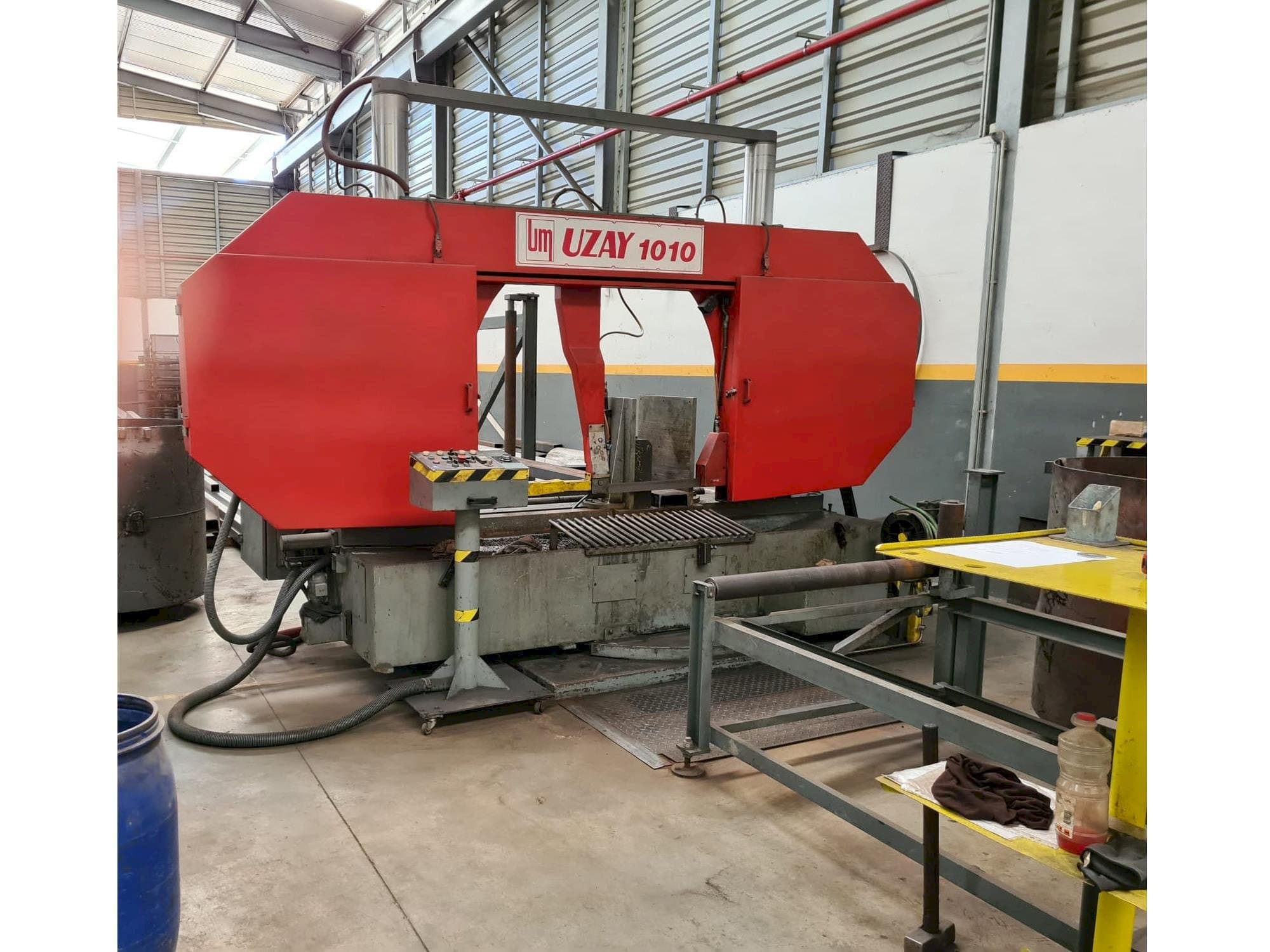 Front view of UZAY MAKINA UMSY 1010  machine