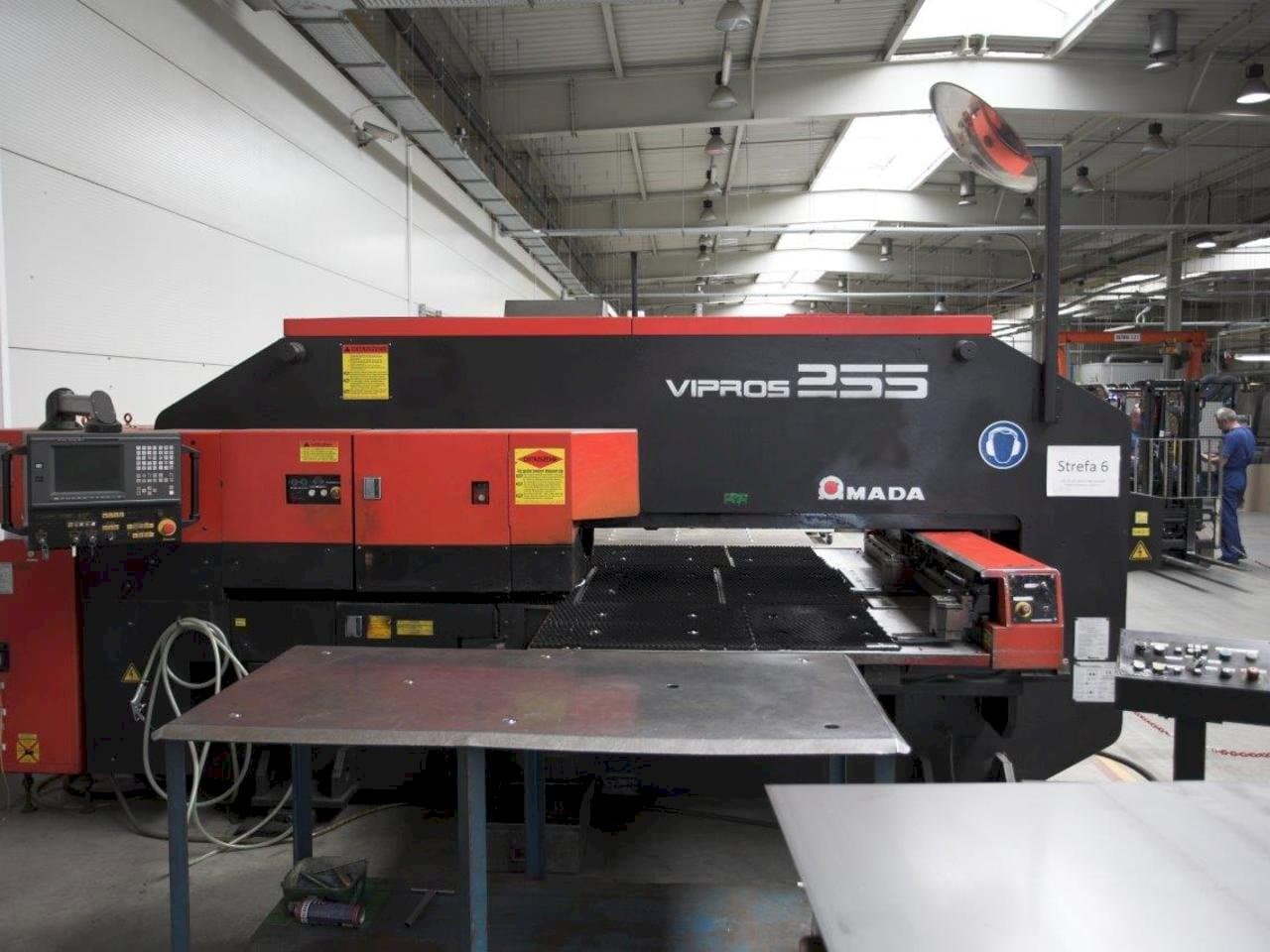 Front view of AMADA Vipros 255  machine