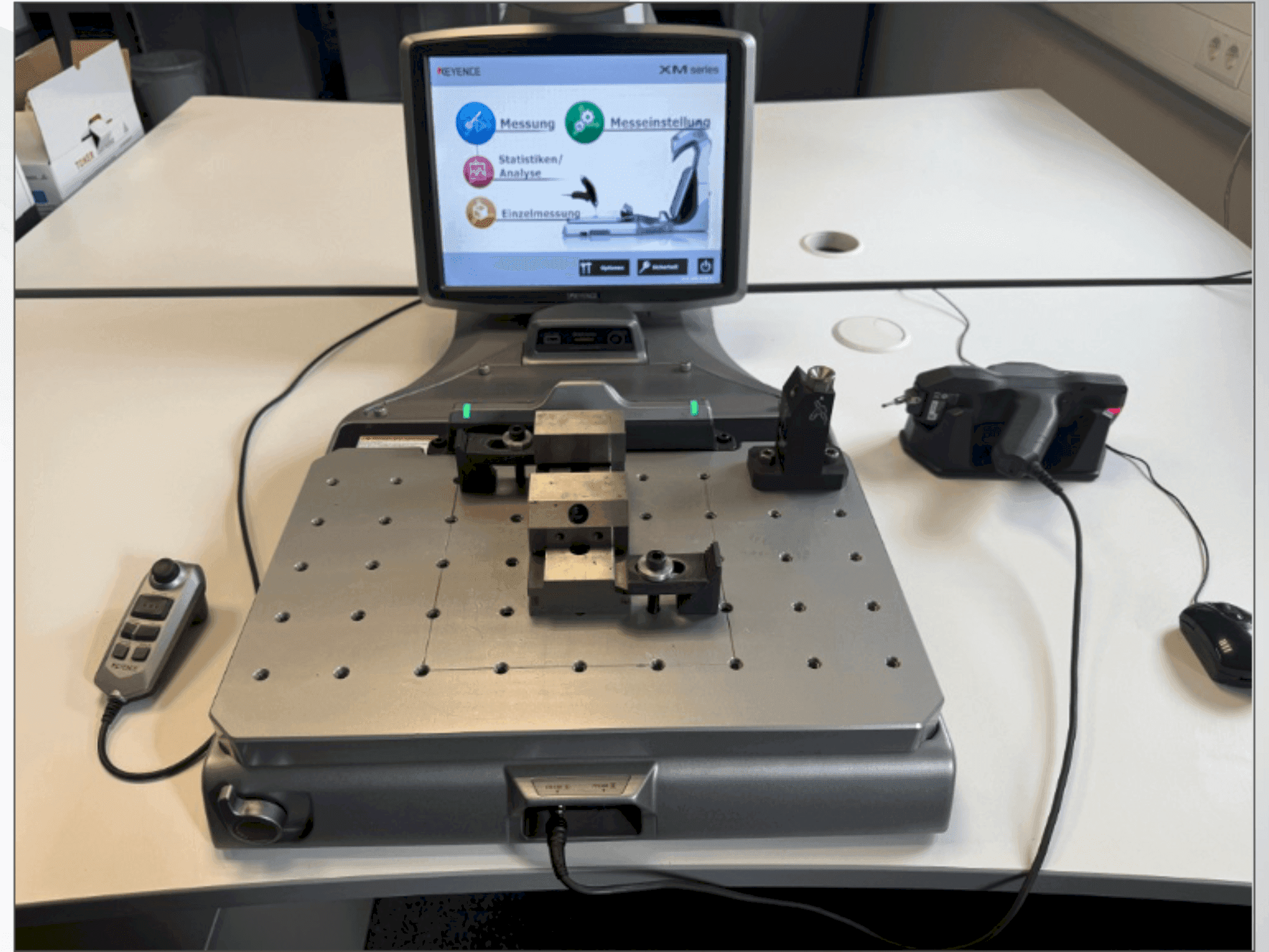Front view of KEYENCE XM-1200  machine