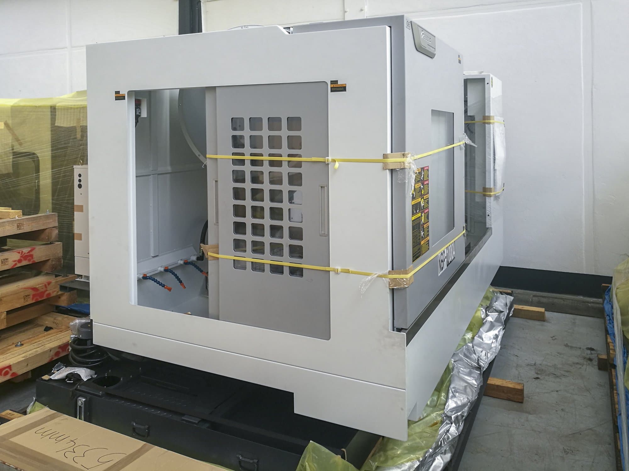 Left view 1 of Feeler NBP-1000A machine