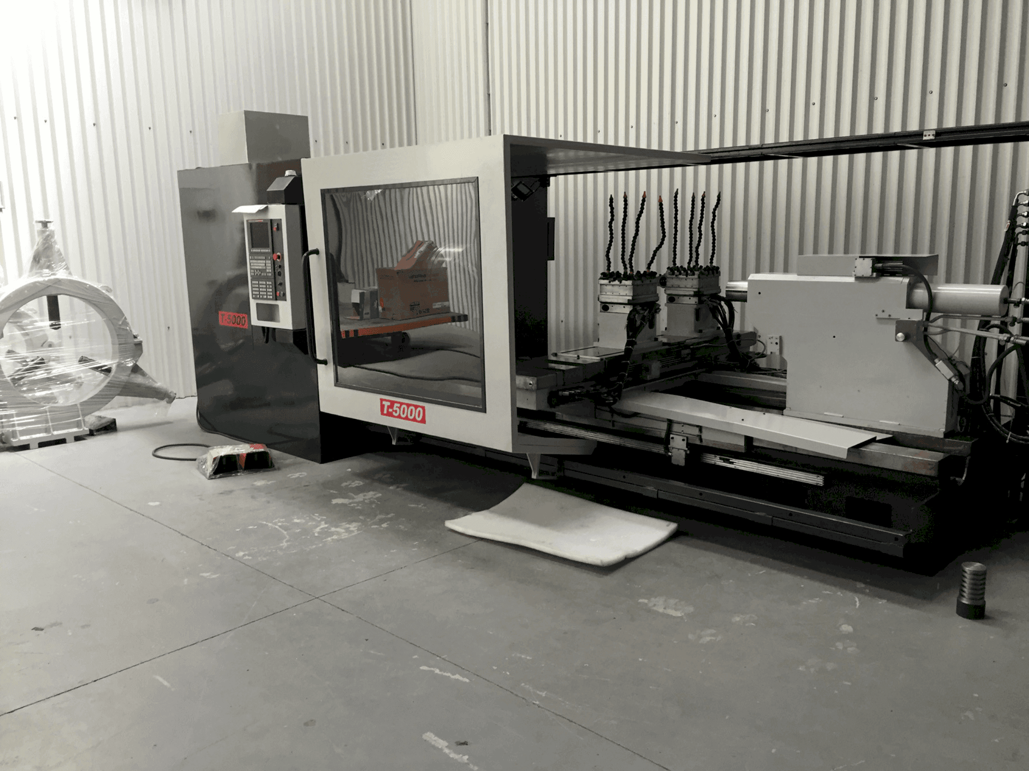 Front view of RAIS T 5000  machine