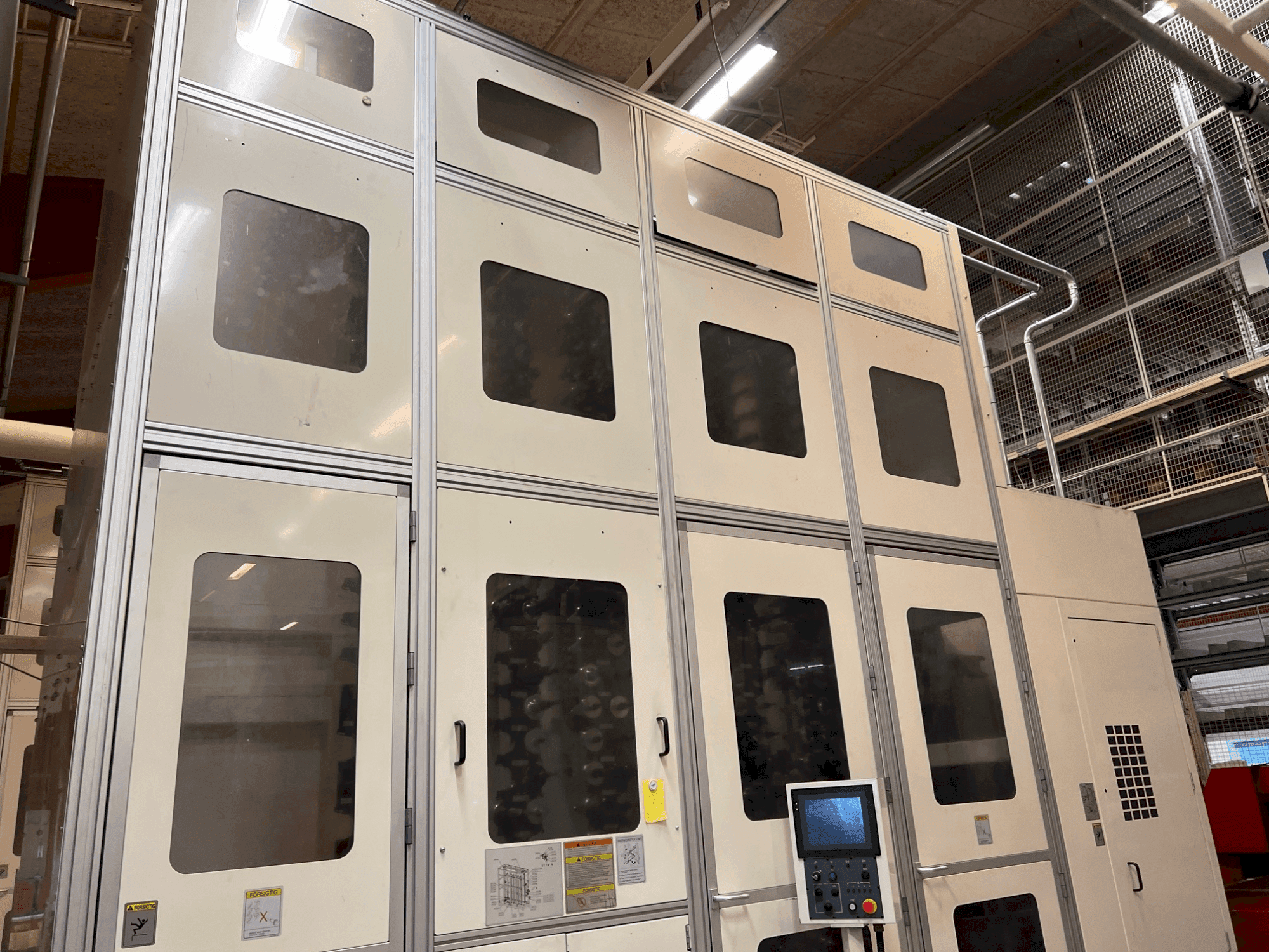 Left view of Okuma MA-800H  machine