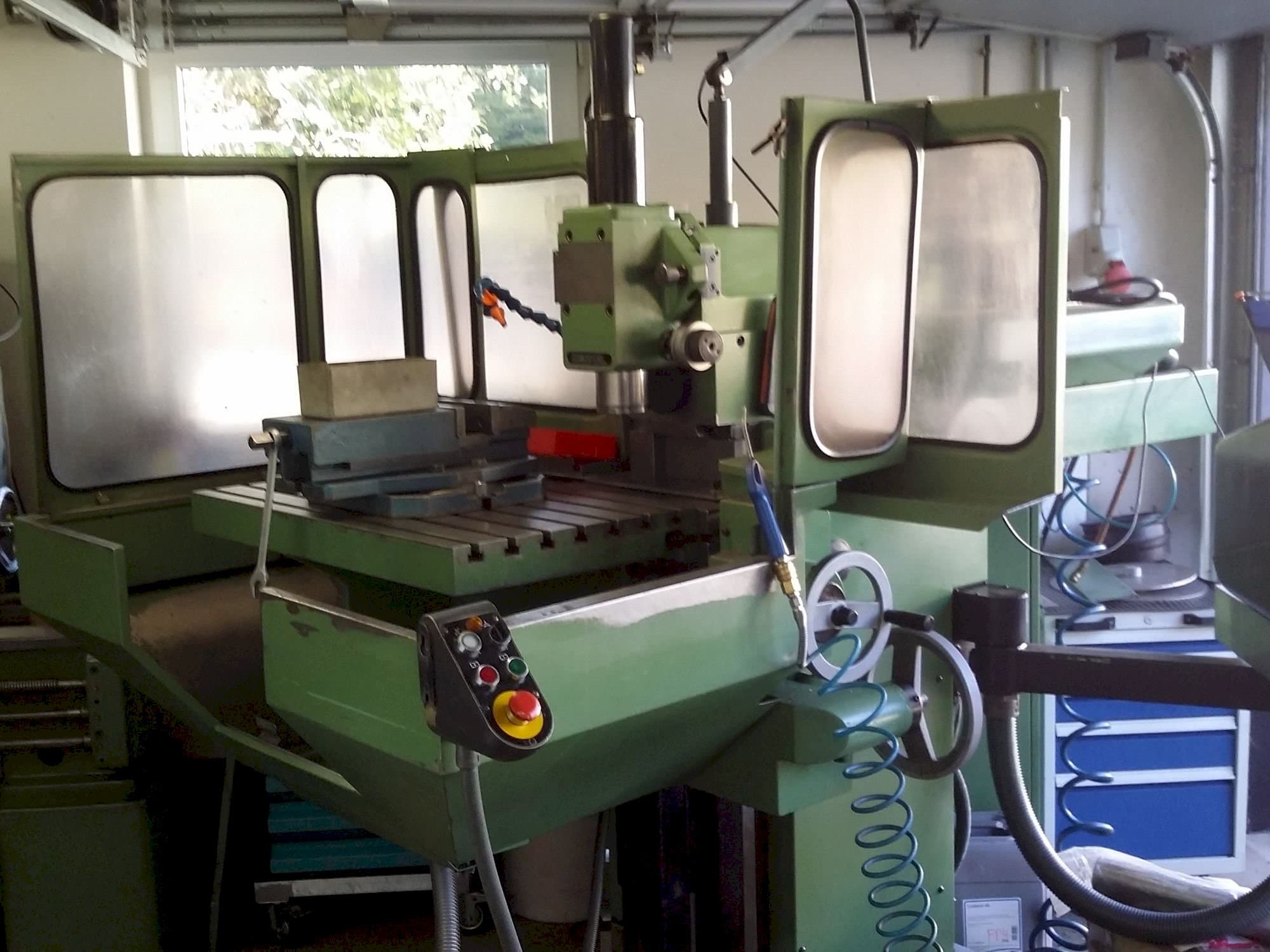 Front view of DECKEL FP4A  machine