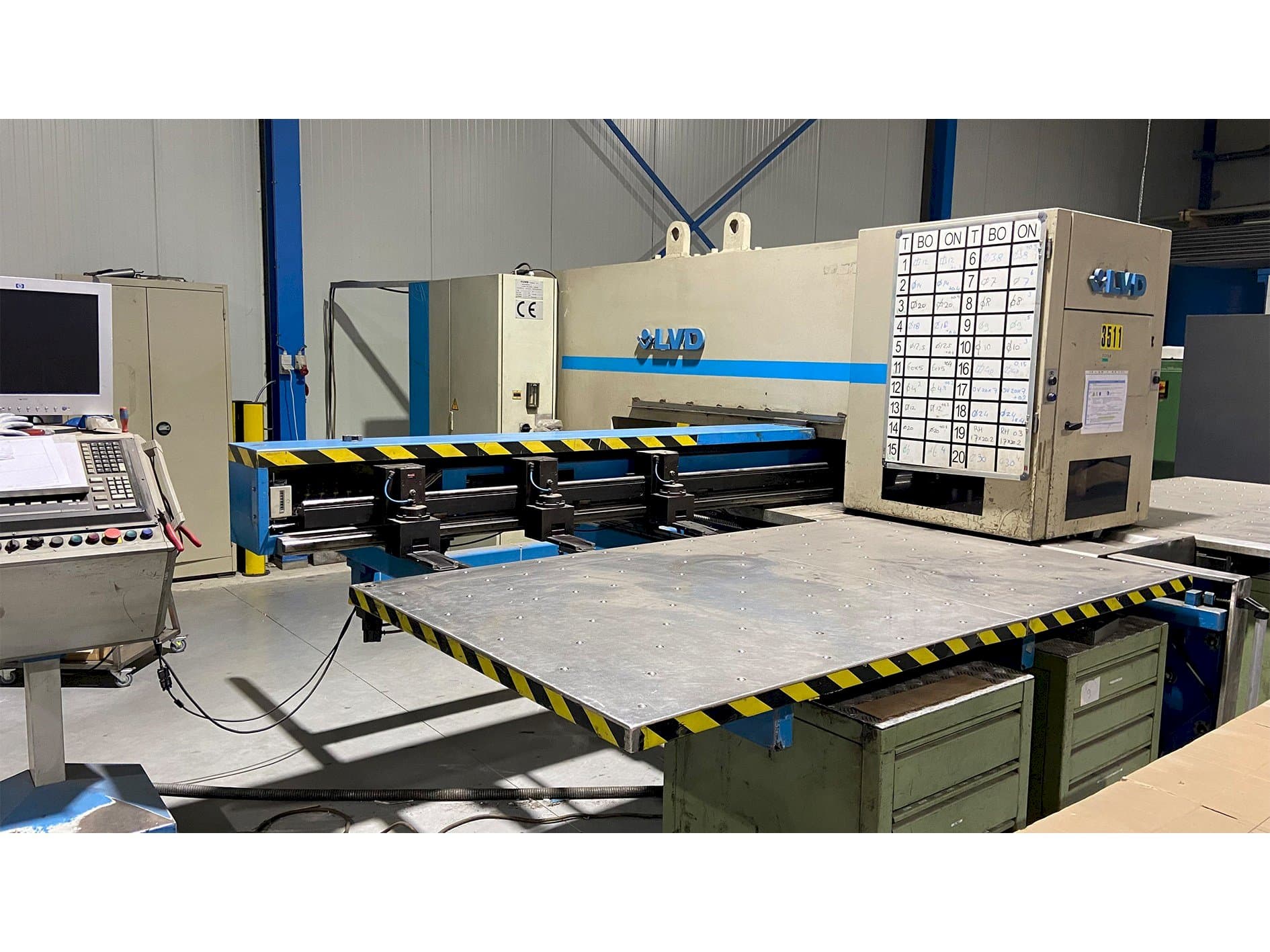 Front view of LVD Delta 1250-LB-TN  machine