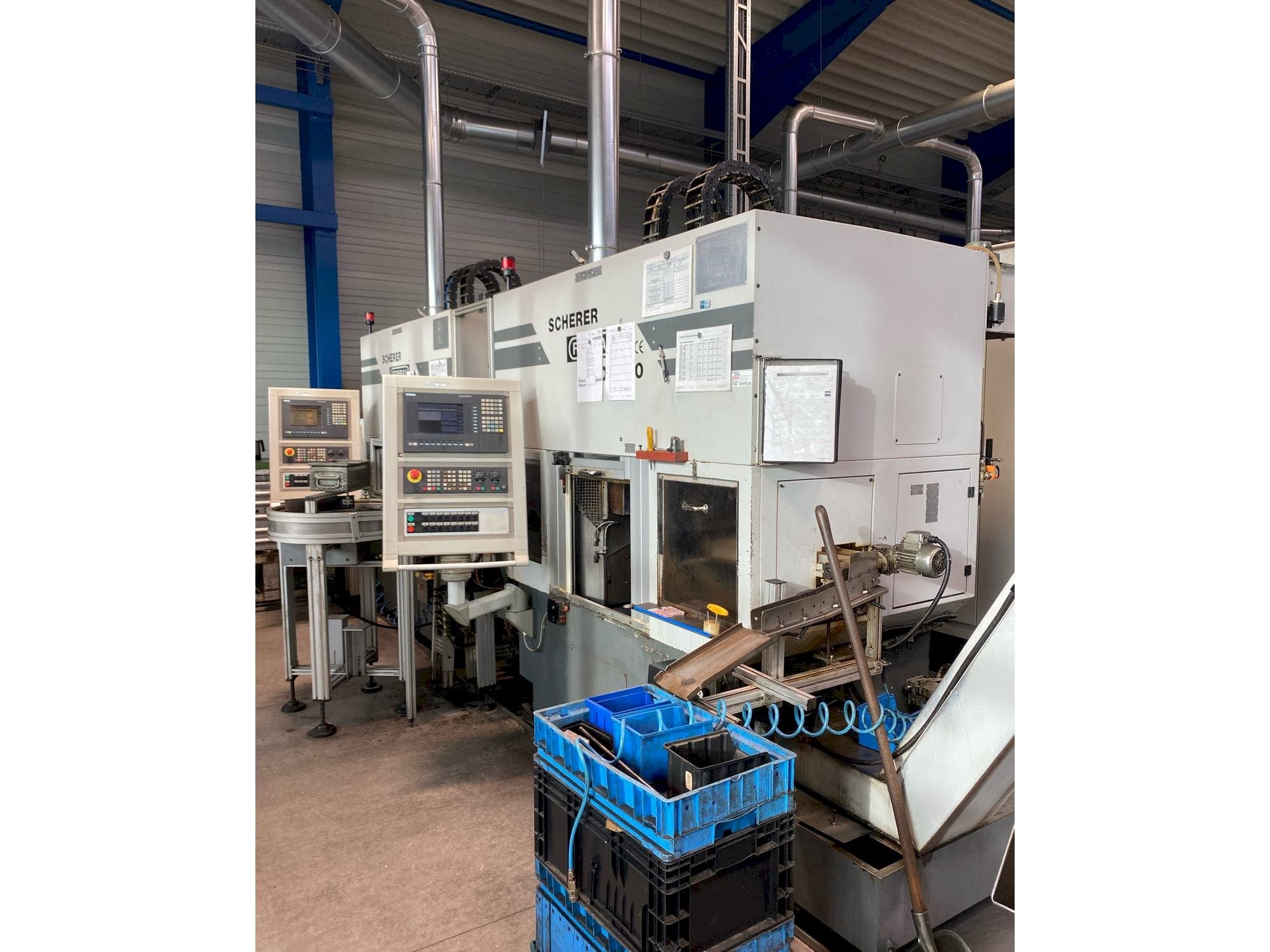 Front view of Scherer - Feinbau VDZ 100  machine