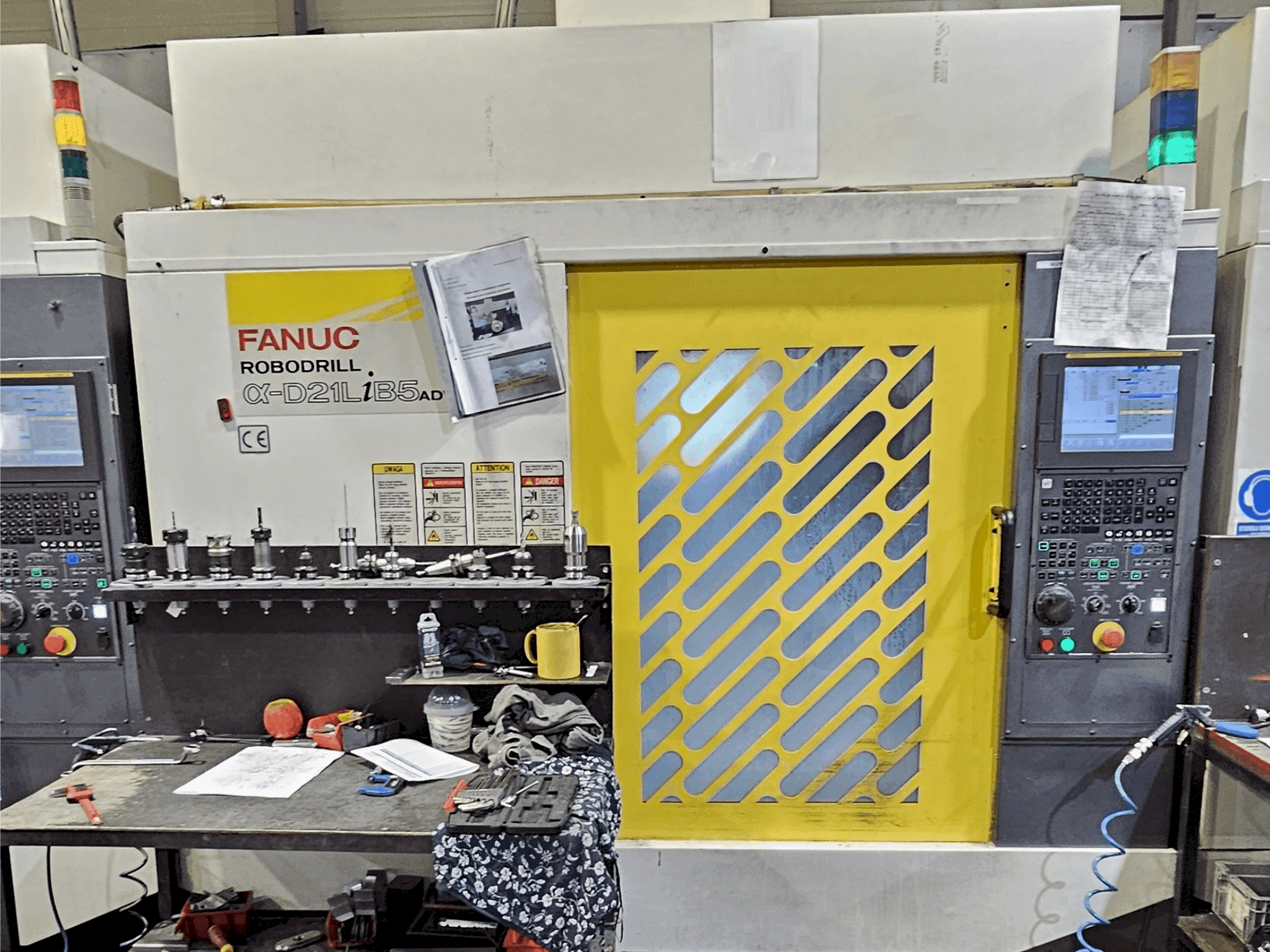 Front view of FANUC Robodrill α-D21L iB 5 ADV  machine
