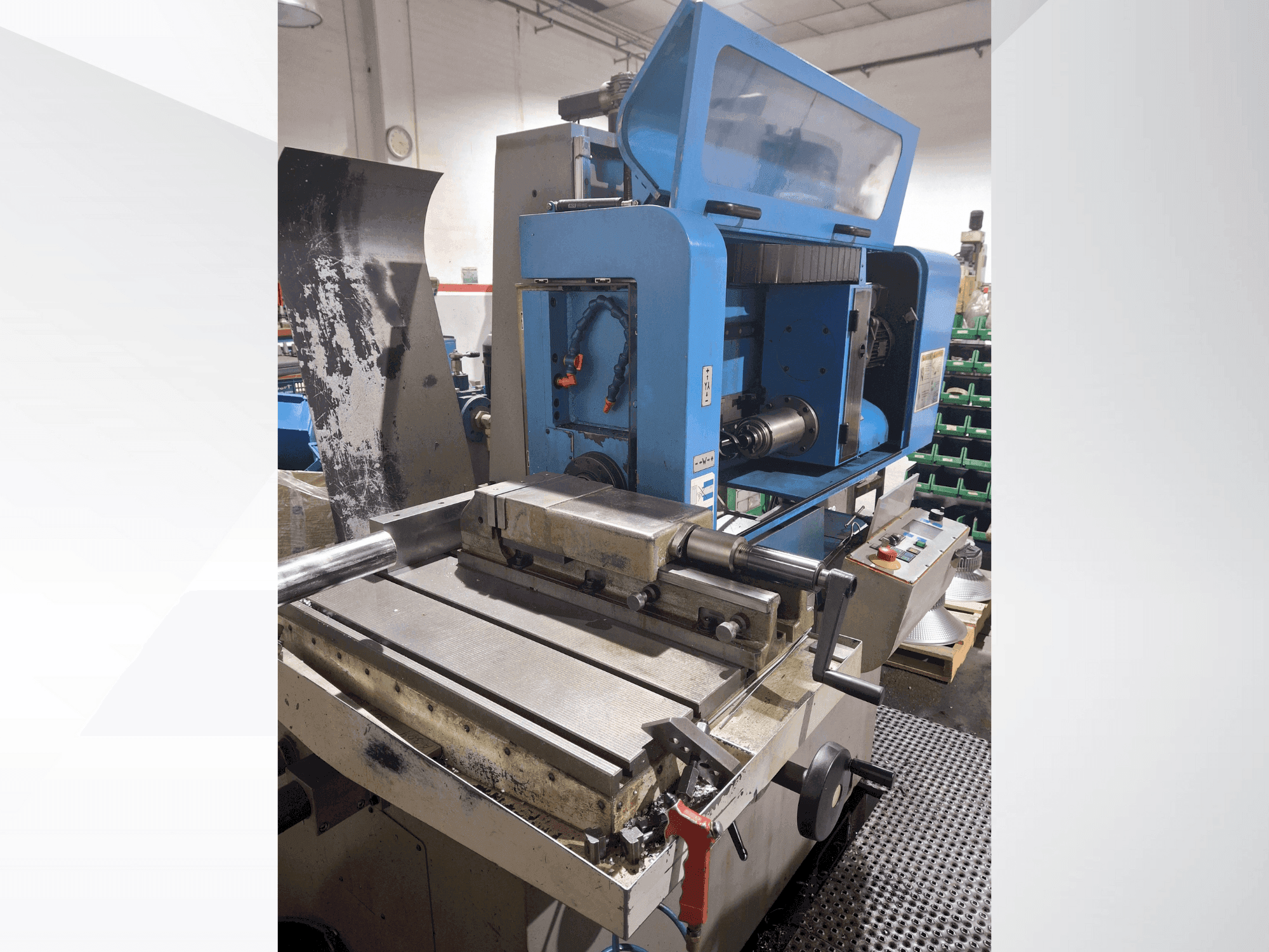 Front view of IXION TL 1.1  machine