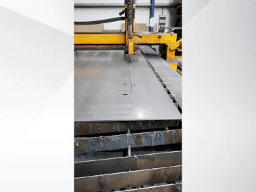 Front view of MicroStep SPL-P 4501.25  machine