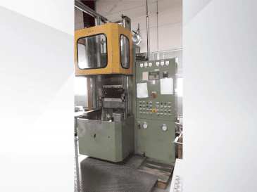 Front view of WICKERT WKP 2560/5/5  machine