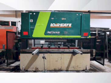 Front view of LOIRE SAFE PHSE-125/30/26  machine