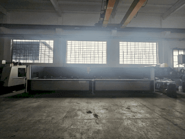 Front view of Emmegi COMET X6  machine