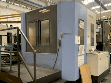 Front view of DOOSAN HM 6300 (2009)  machine