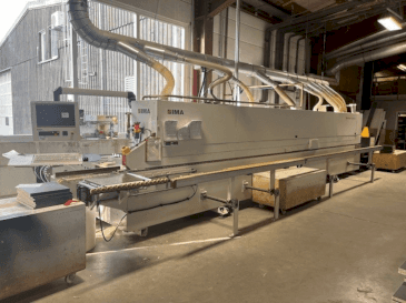 Front view of IMA Novimat/Contour/I/G80/700/R3+  machine