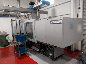 Front view of SANDRETTO EL 150/485  machine