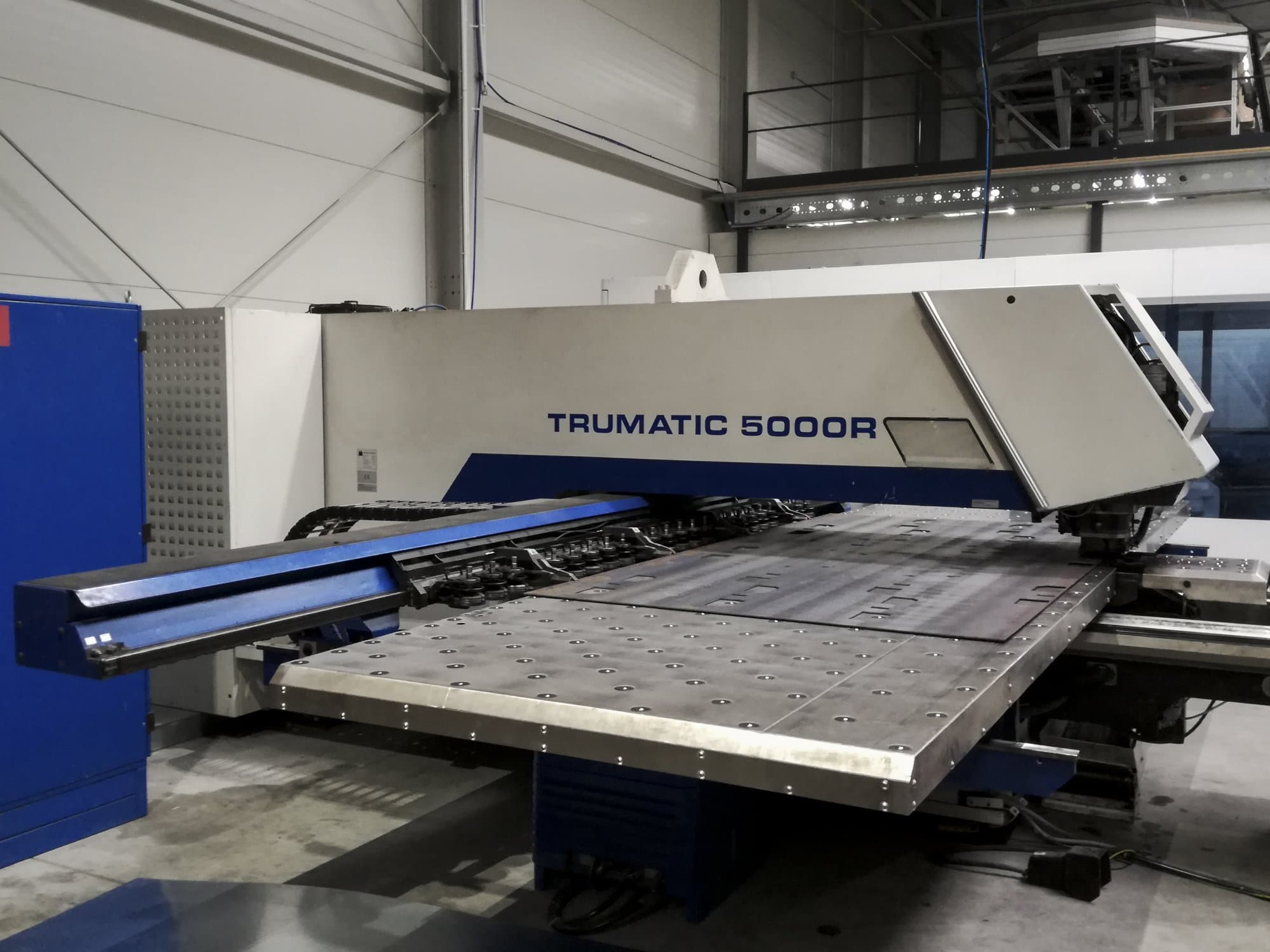 Left side view 1 of Trumpf Trumatic 5000 R machine