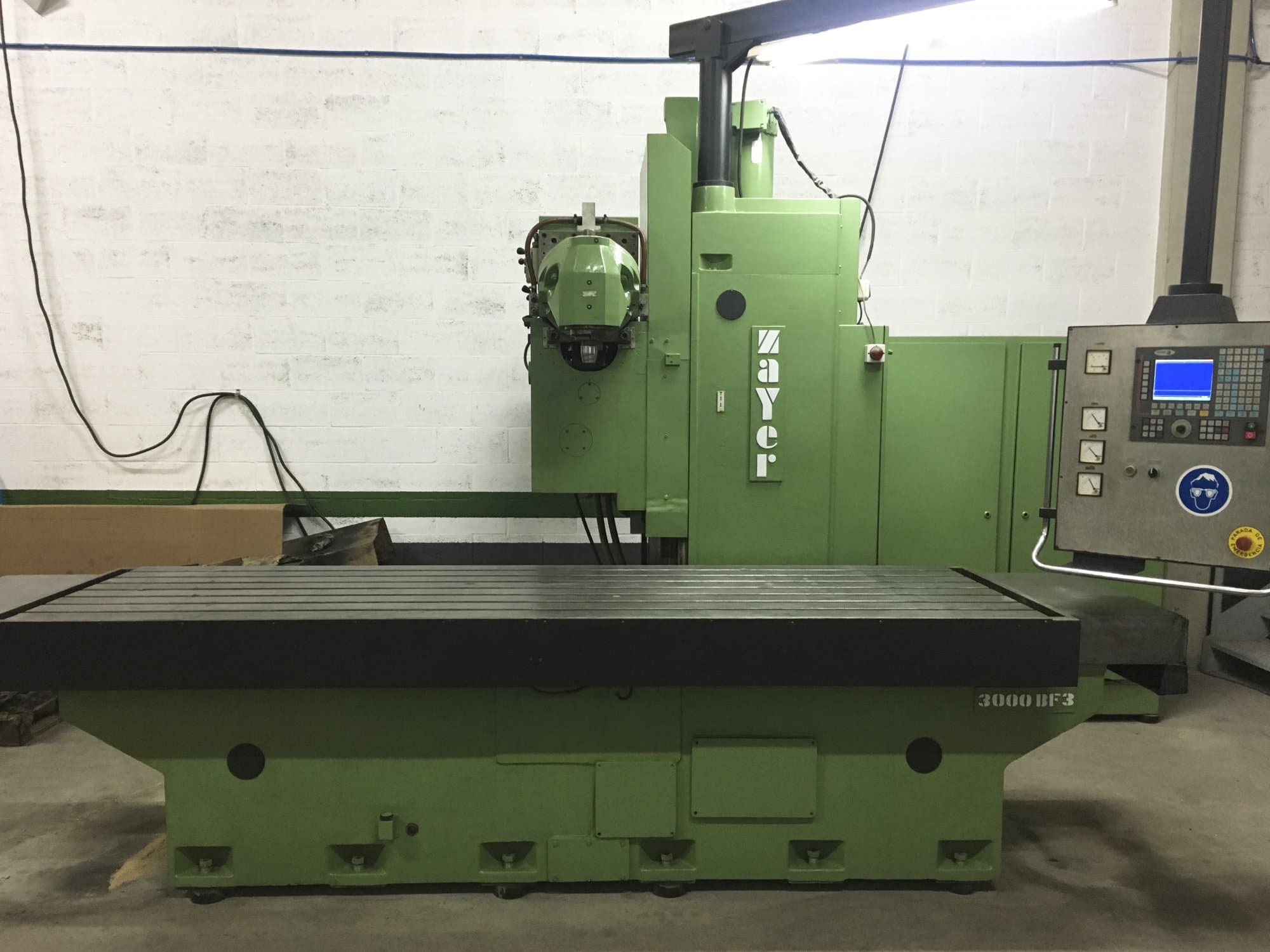 Front view of Zayer 3000 BF3 machine