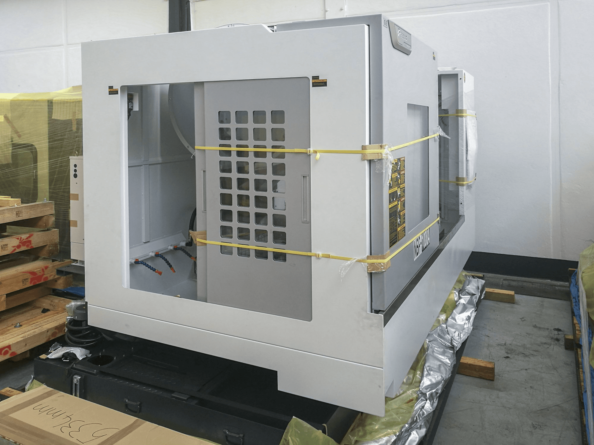 Left view 1 of Feeler NBP-1000A machine